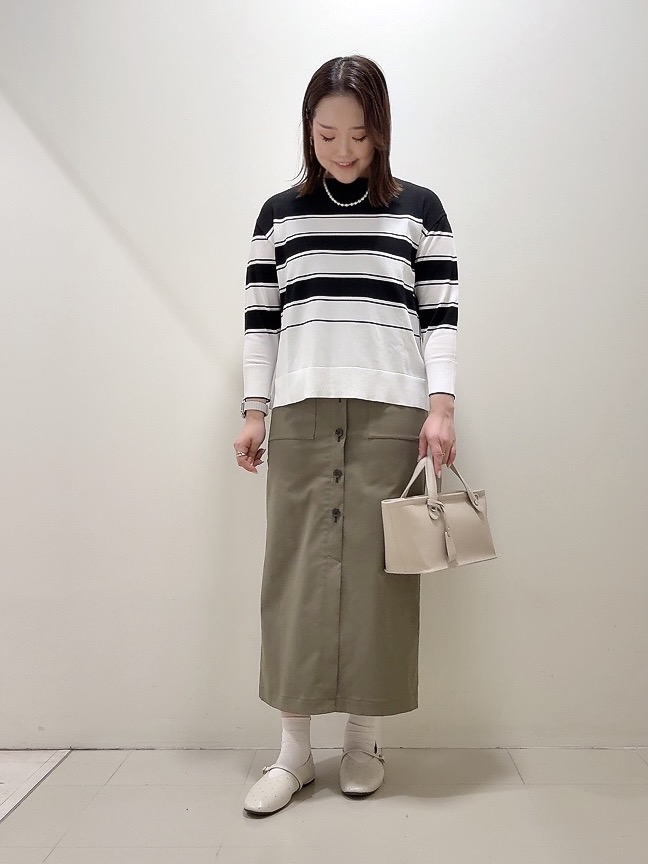YUIさんの「UNTITLED｜◆【洗える/ゆったり】ボーダーボートネックニット」を使ったコーディネート