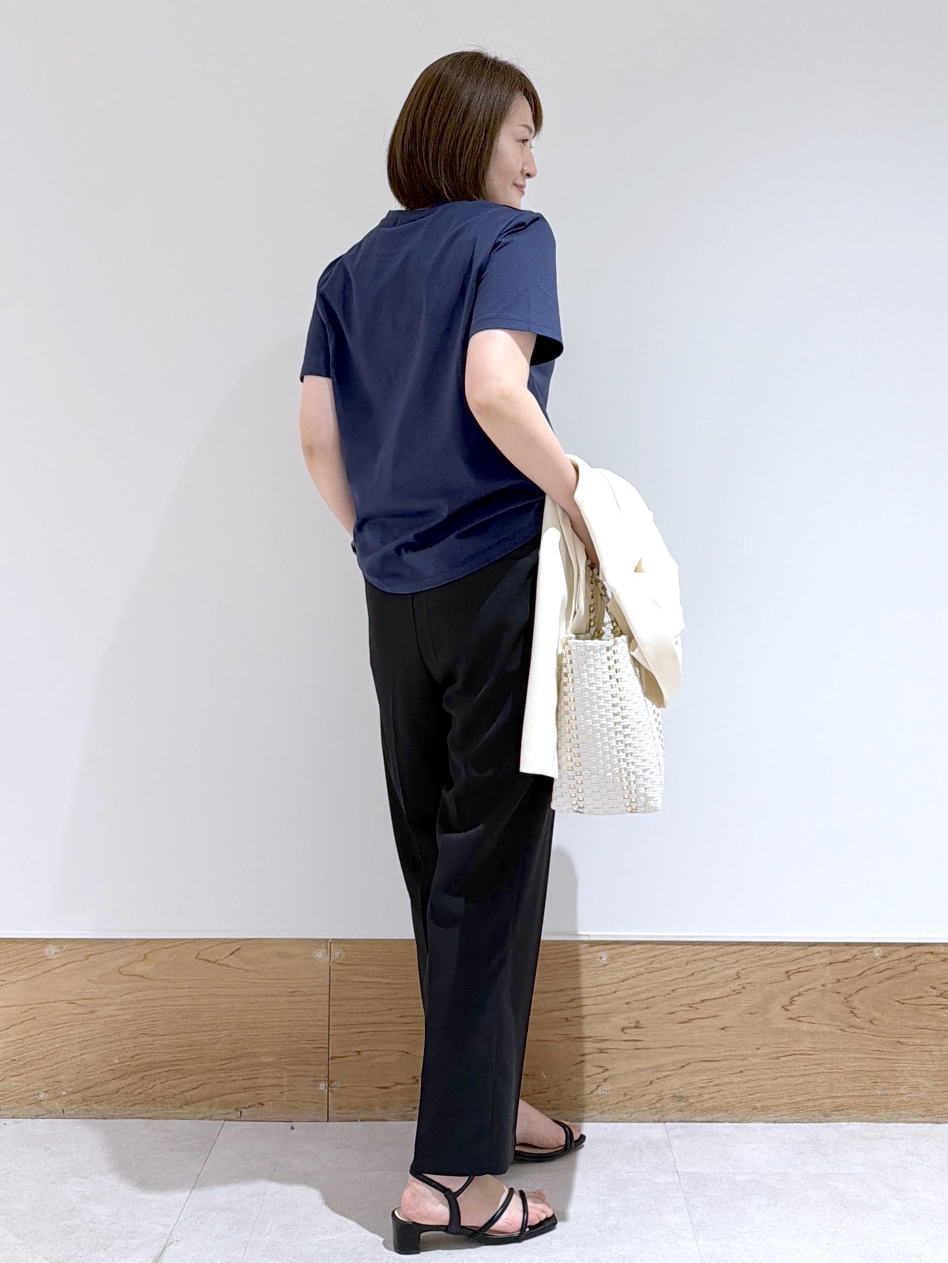 Yukinkoさんの「OPAQUE.CLIP｜アソートロゴTシャツ【洗濯機OK】」を使ったコーディネート