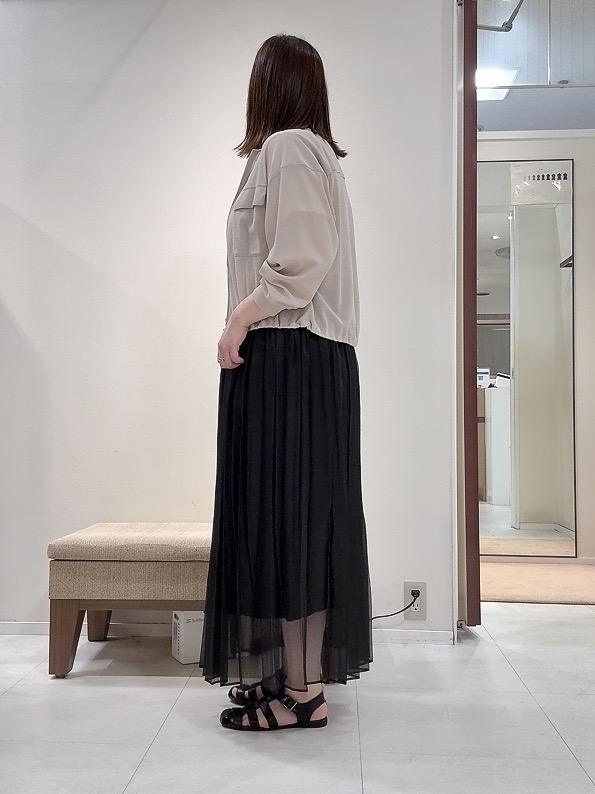 YUIさんの「UNTITLED｜【古畑星夏さん着用/洗える】シアーブルゾン」を使ったコーディネート