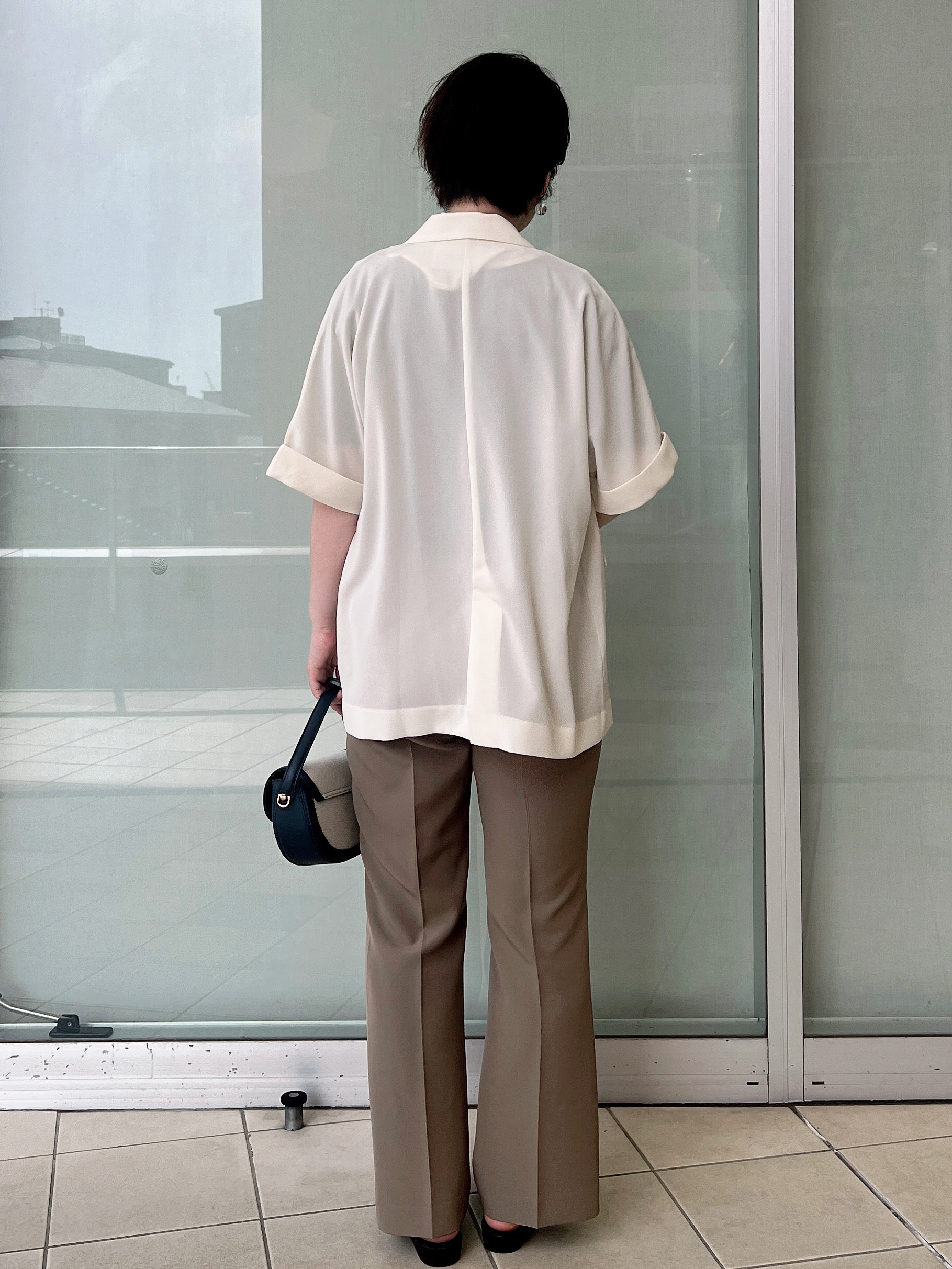 yo-koさんの「OPAQUE.CLIP｜【接触冷感／吸水速乾／防シワ】リネンライクテーラードジャケット《洗濯機OK》」を使ったコーディネート