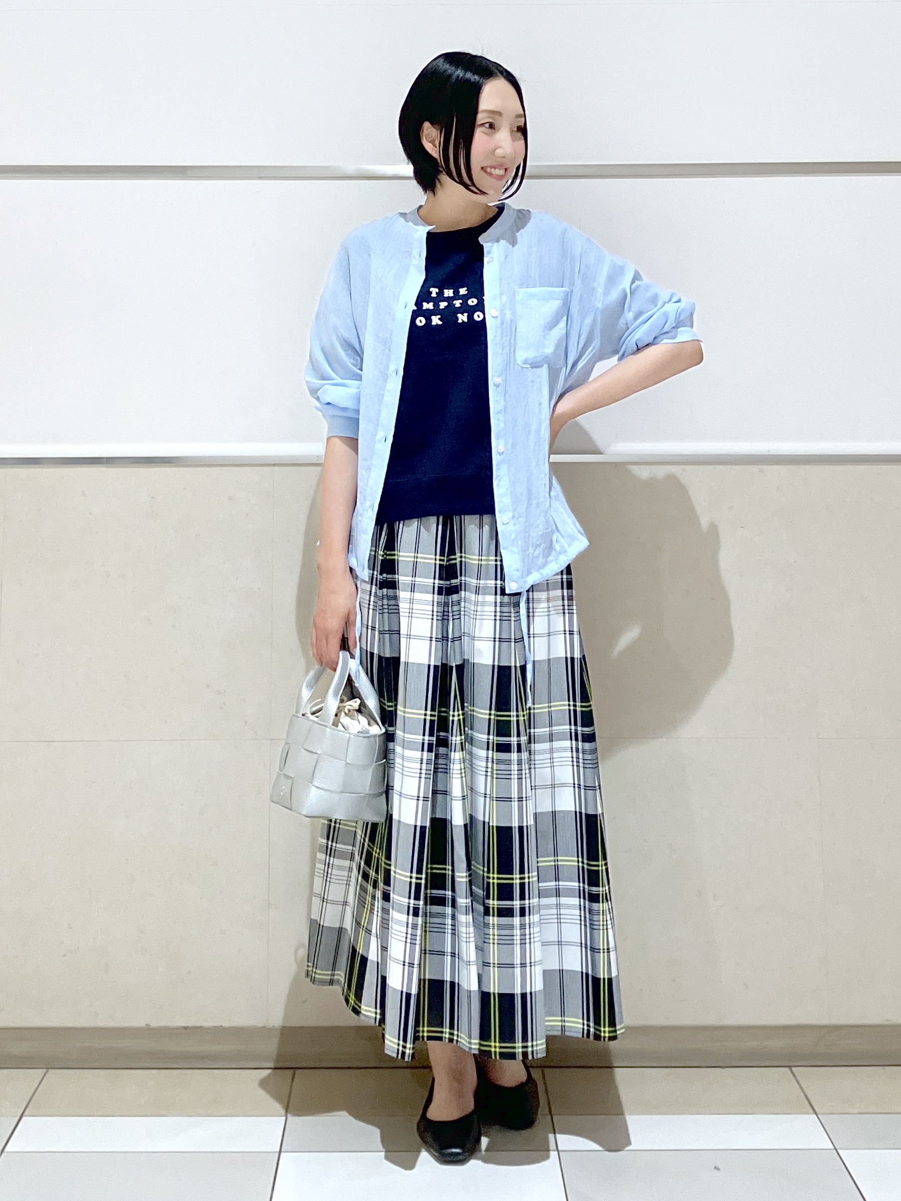 eriko さんの「Dessin｜【洗える】フロッキーロゴ裏毛プルオーバー」を使ったコーディネート