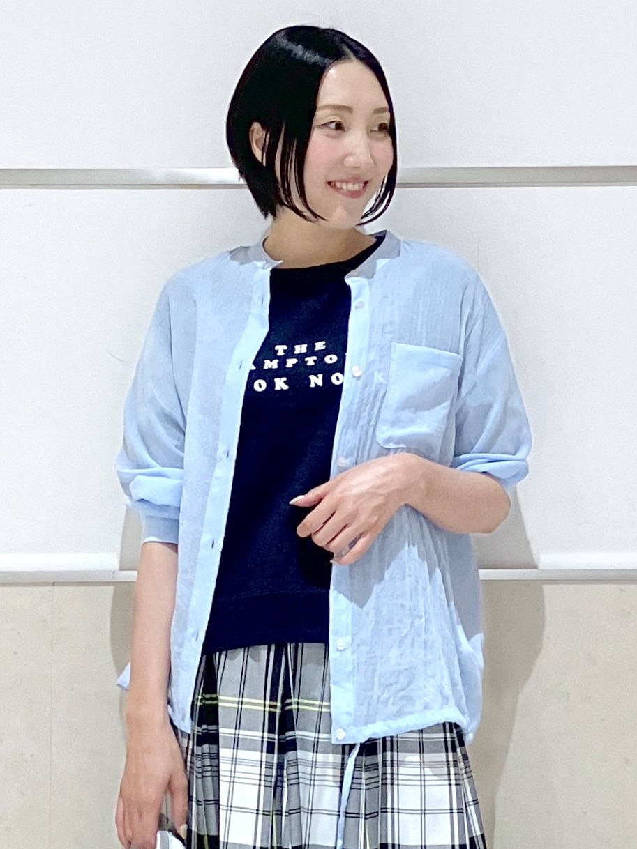 eriko さんの「Dessin｜【洗える】フロッキーロゴ裏毛プルオーバー」を使ったコーディネート