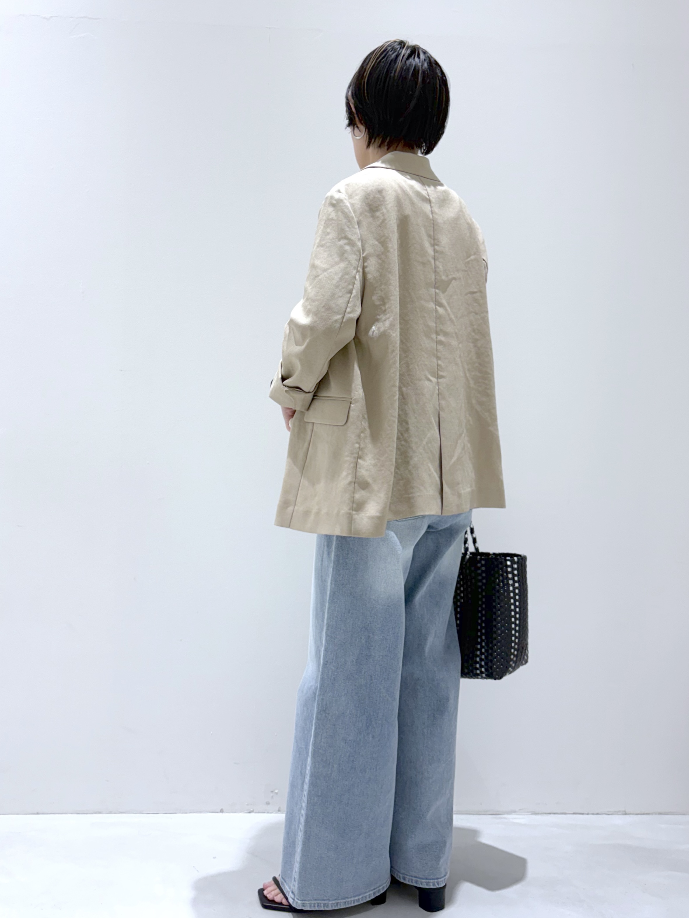 こじさんの「OPAQUE.CLIP｜【UV／接触冷感】ダブルブレストジャケット《防シワ加工／洗える》」を使ったコーディネート
