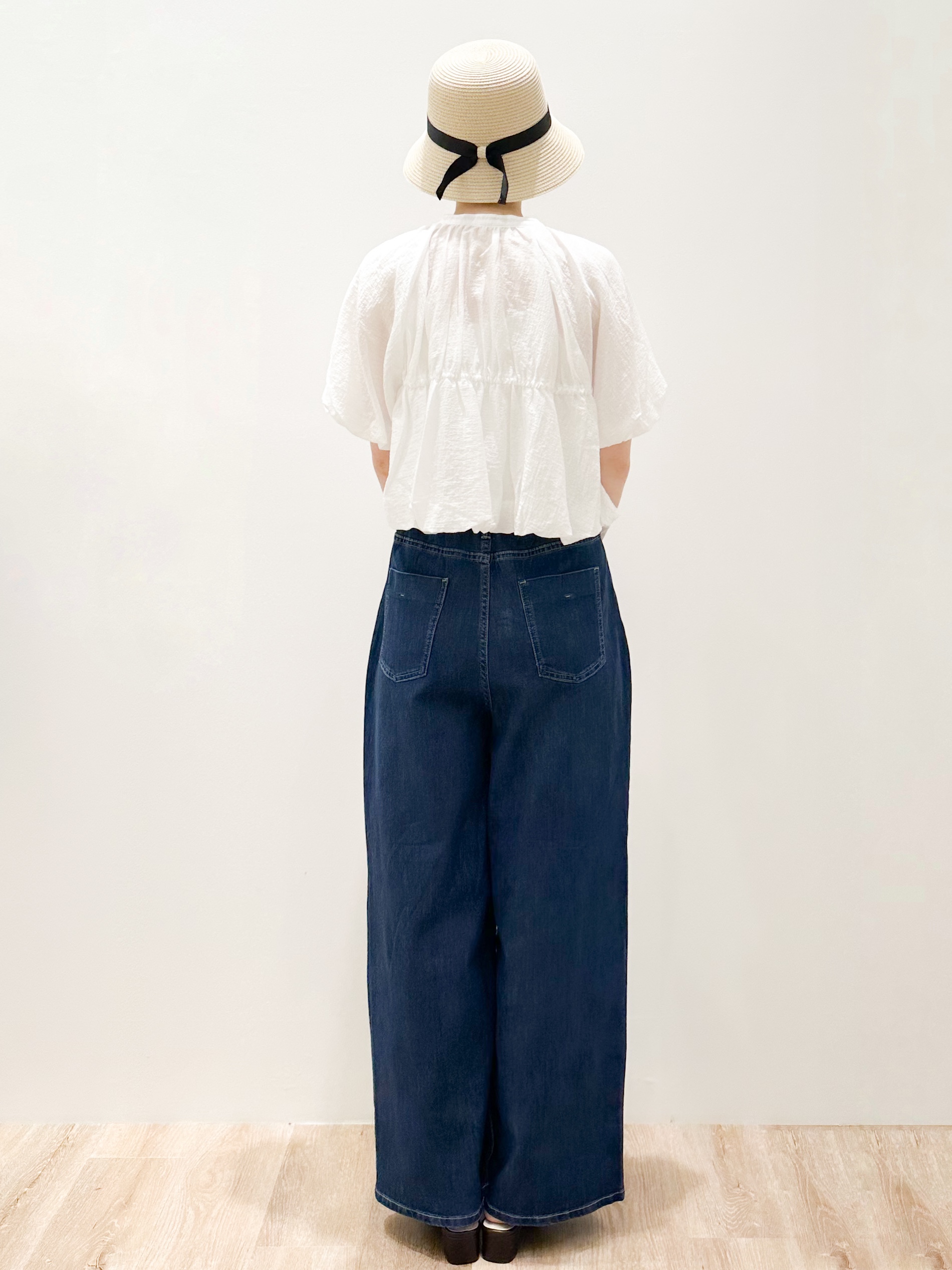 yurieさんの「OPAQUE.CLIP｜バルーンデザインブラウス【洗濯機OK】」を使ったコーディネート