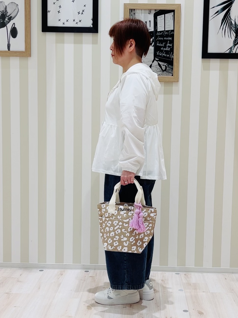 ma_miさんの「SHOO･LA･RUE｜【S-LL/体型カバー】日焼け対策にも女性らしさを UVカットペプラムパーカ」を使ったコーディネート