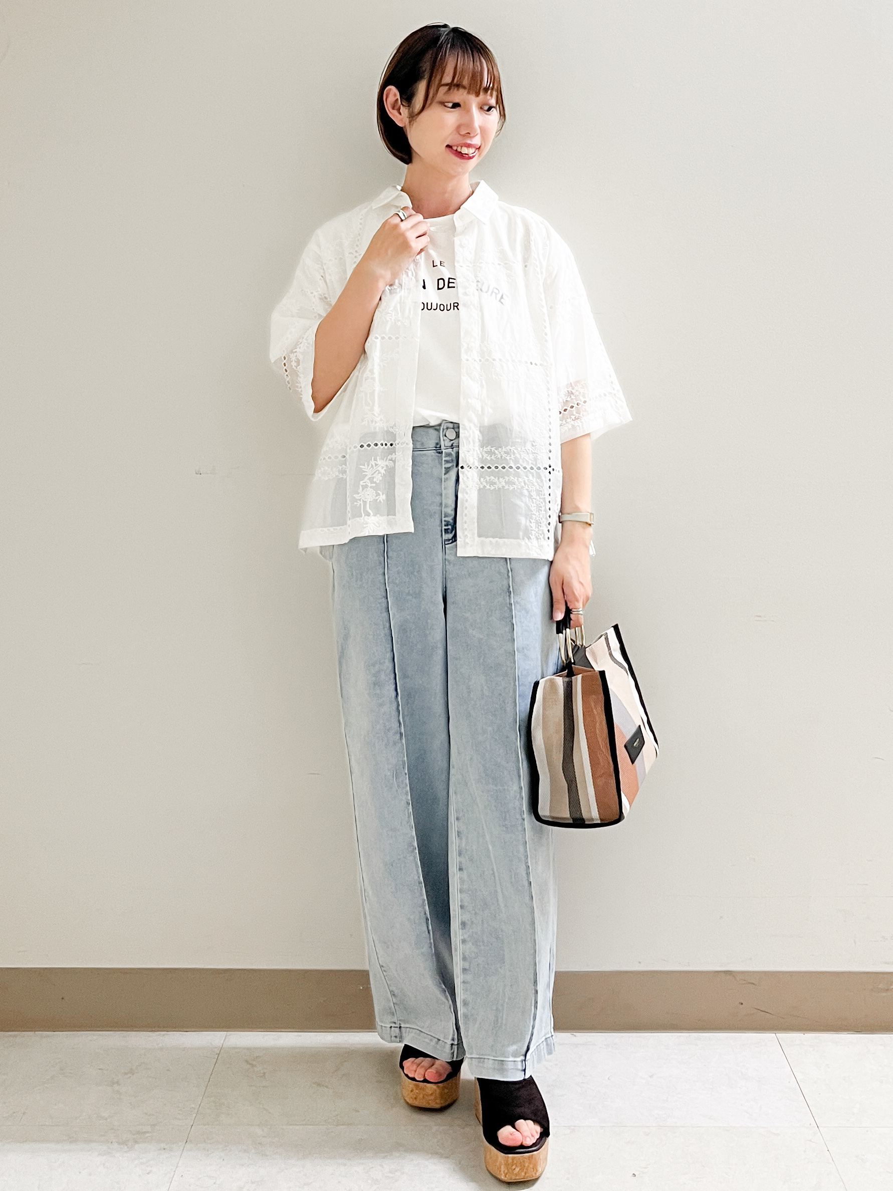 あかねさんの「OPAQUE.CLIP｜刺繍ハーフスリーブシャツ／セットアップ対応可【洗濯機OK】」を使ったコーディネート