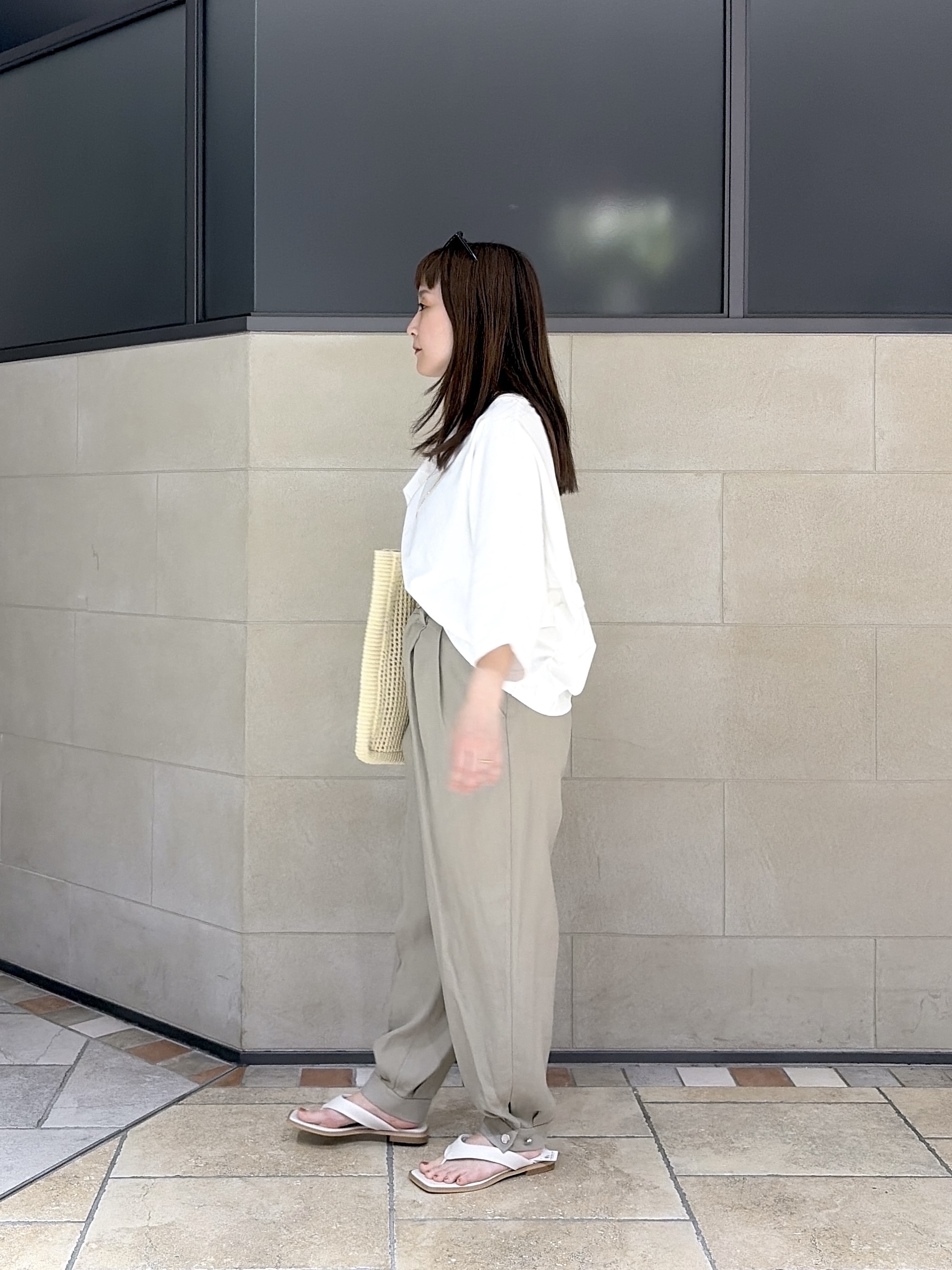 よねさんの「INDIVI｜【UVカット】オーバーサイズラグランカットソー」を使ったコーディネート