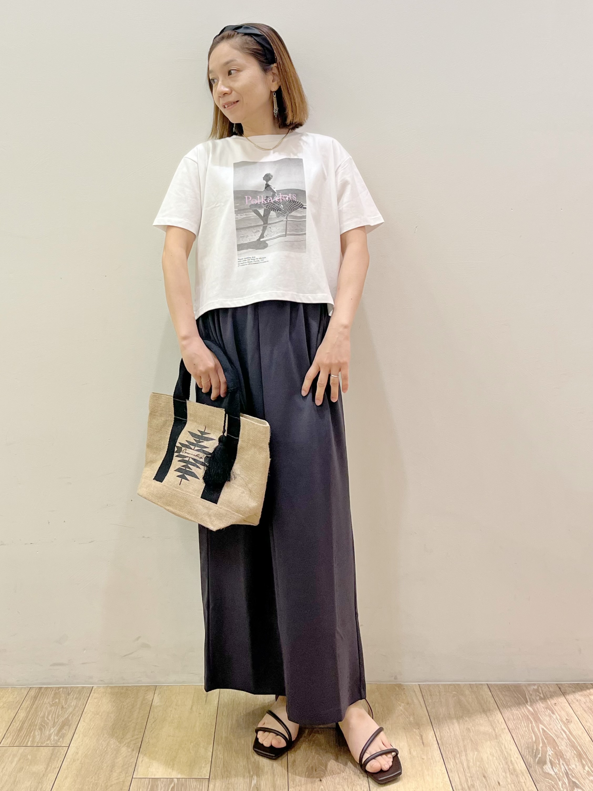 kcさんの「OPAQUE.CLIP｜【LIFE PICTURE COLLECTION】アソートフォトTシャツ」を使ったコーディネート