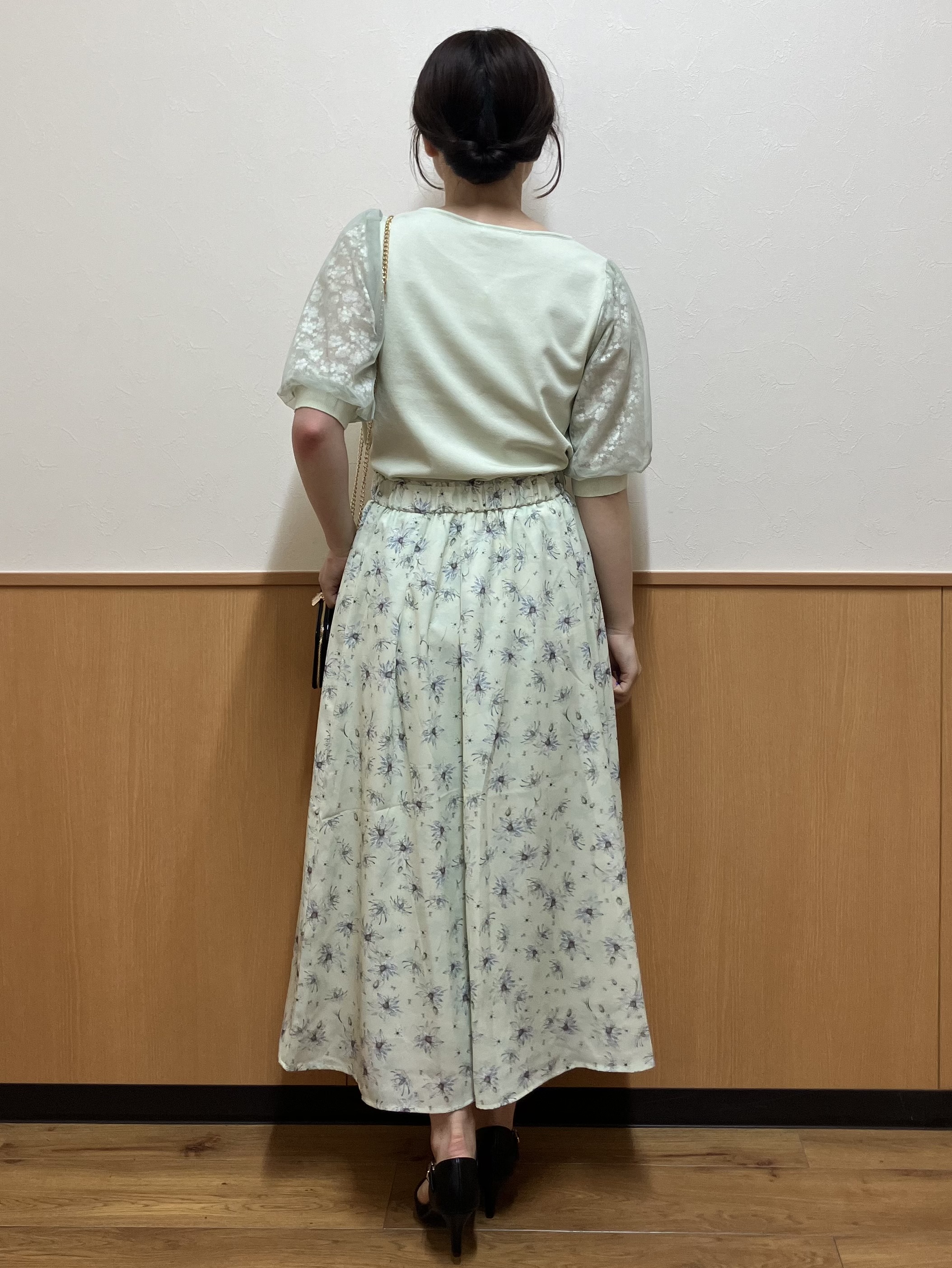 MAYUKIさんの「index｜【UVケア】レーススリーブハートネックニット《洗濯機OK／抗ピル／XS～LL》」を使ったコーディネート