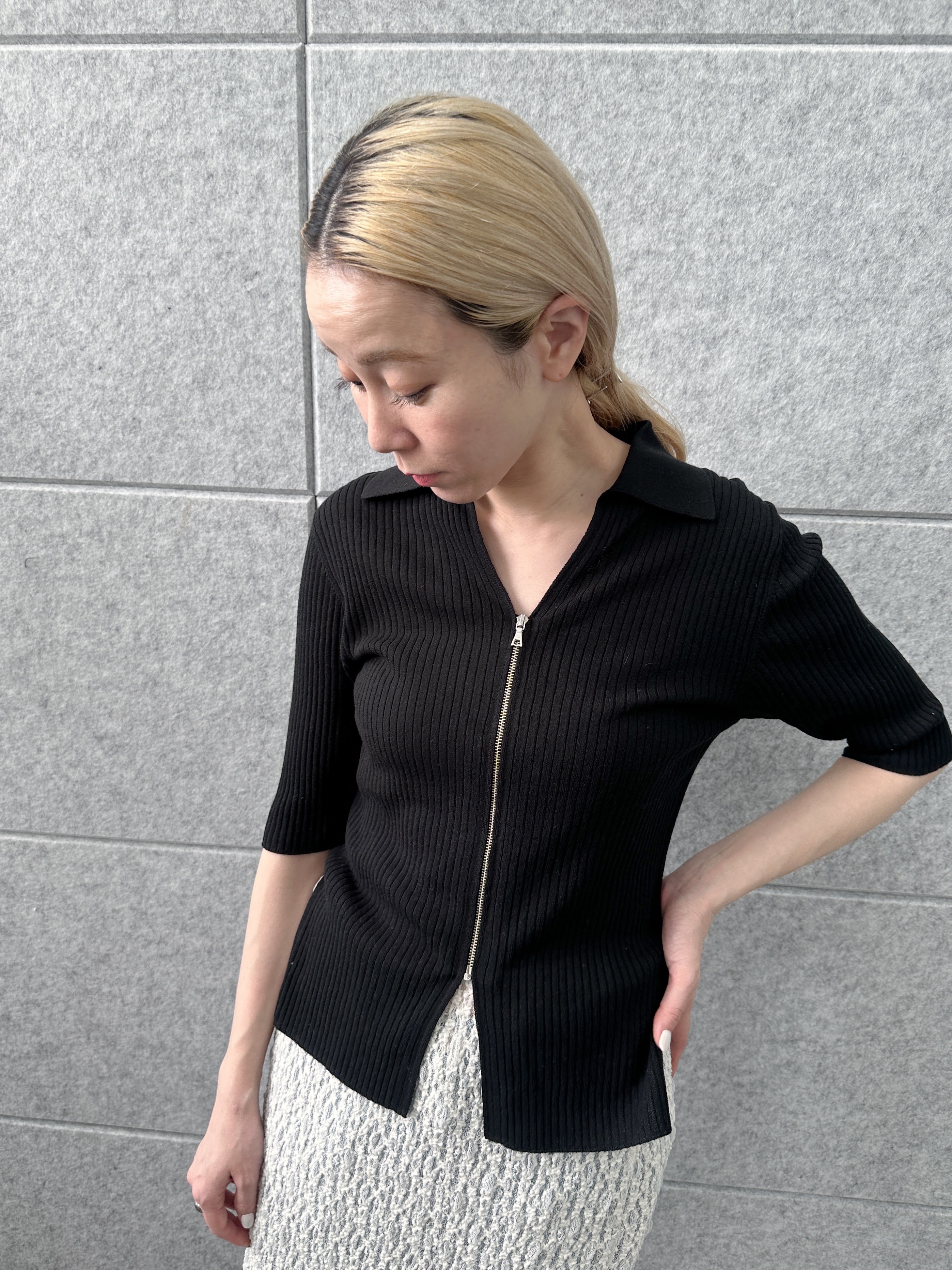 Buyer sakkoさんの「CODE A｜rib zip cardigan」を使ったコーディネート