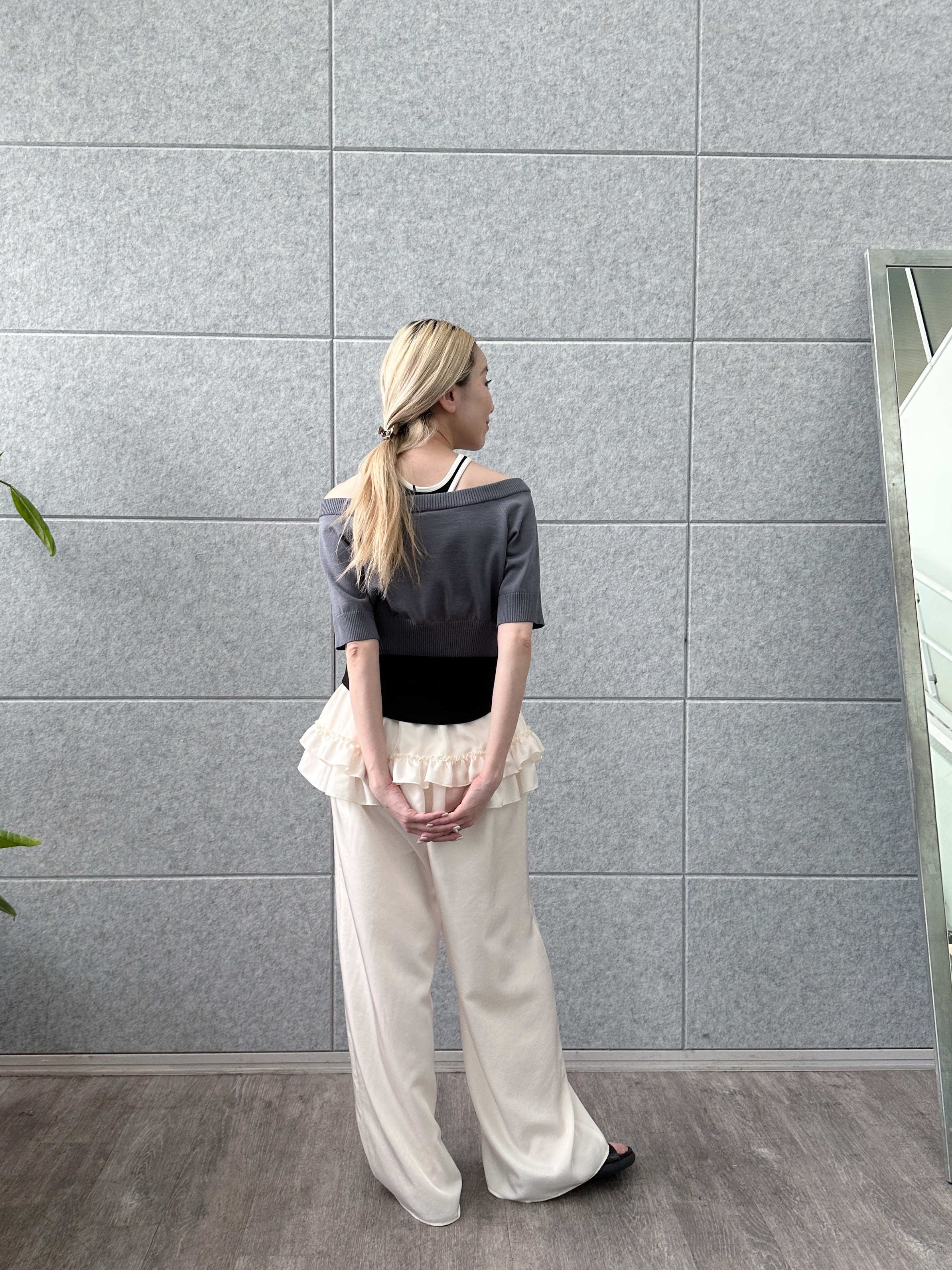 Buyer sakkoさんの「CODE A｜design knit short cardigan」を使ったコーディネート
