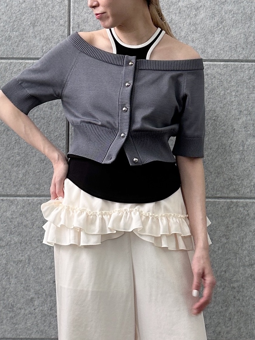 Buyer sakkoさんの「CODE A｜design knit short cardigan」を使ったコーディネート