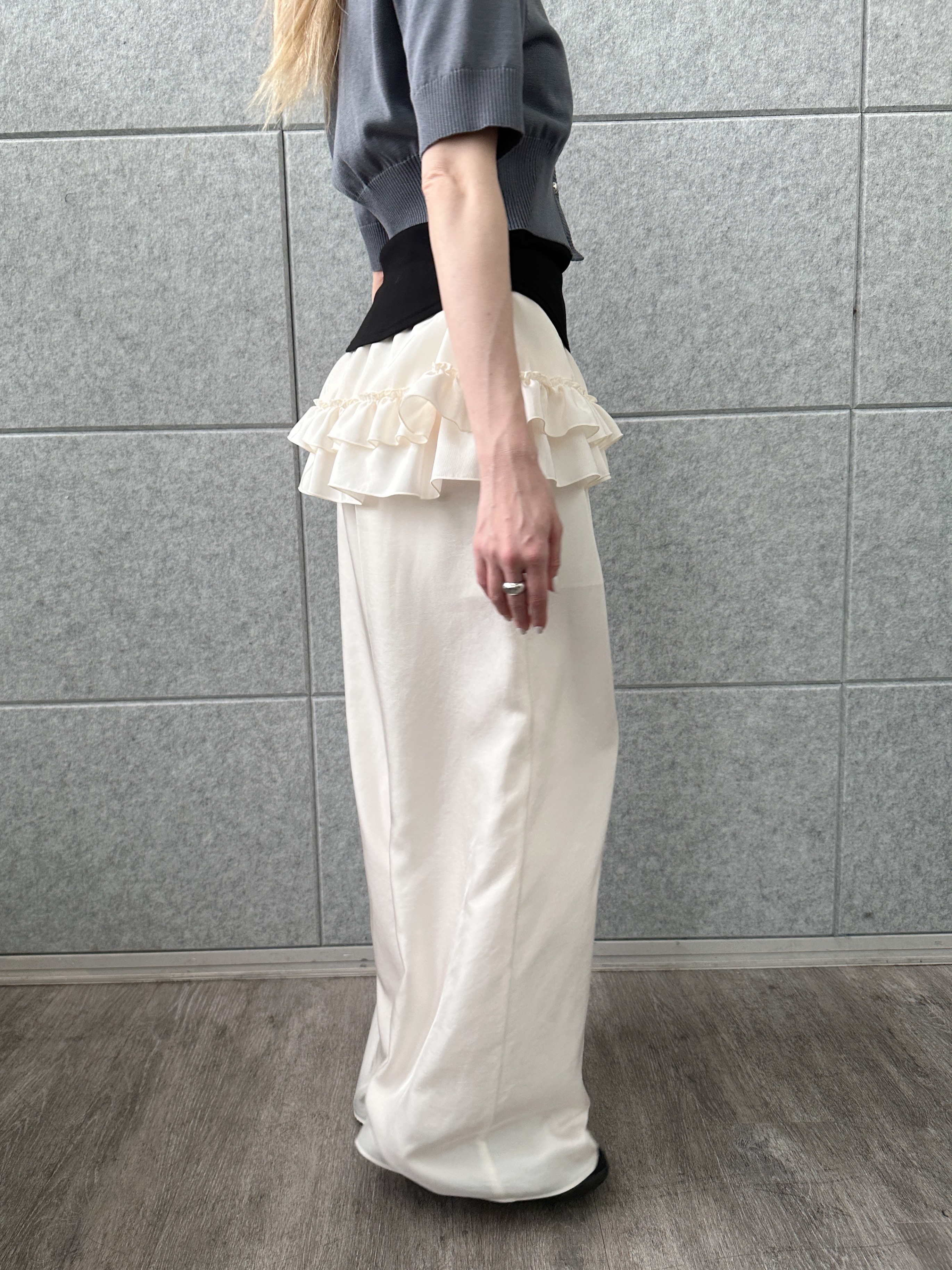 Buyer sakkoさんの「CODE A｜design knit short cardigan」を使ったコーディネート