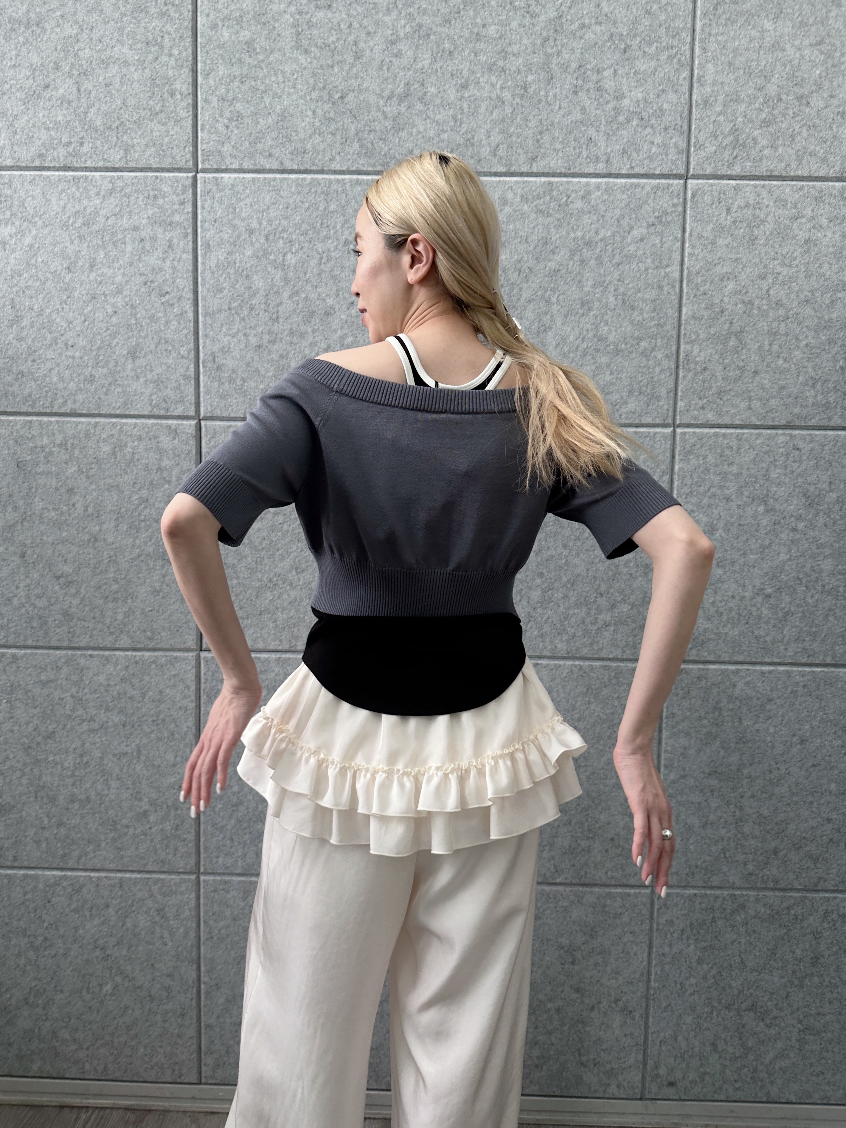 Buyer sakkoさんの「CODE A｜design knit short cardigan」を使ったコーディネート