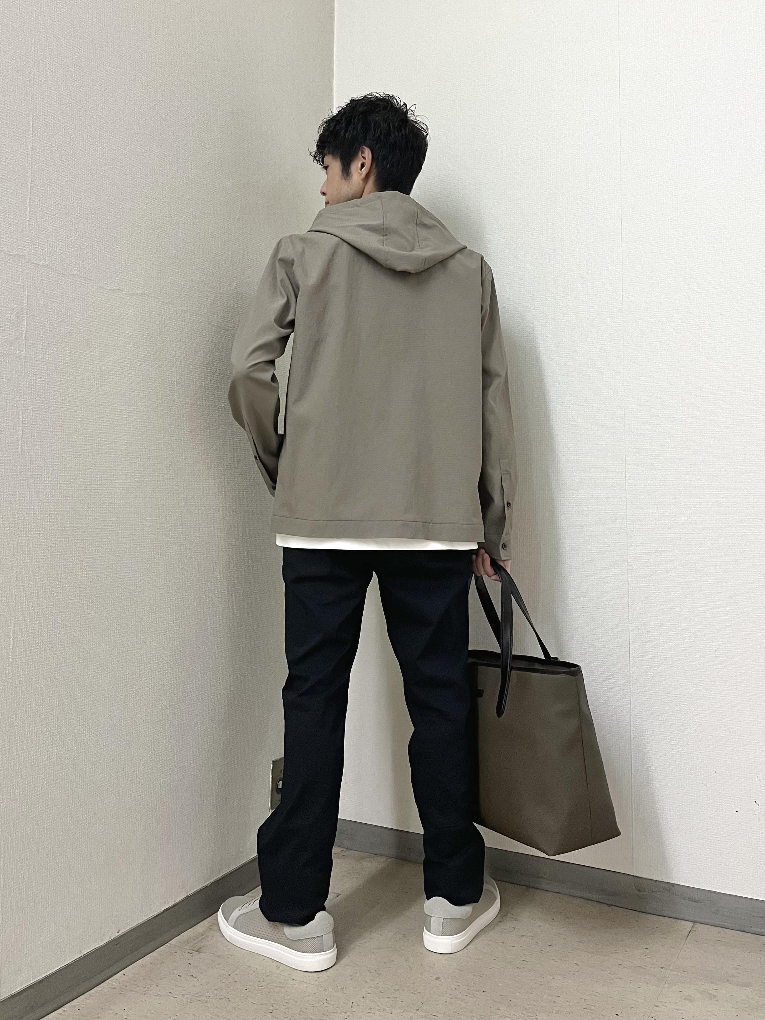 URAさんの「TAKEO KIKUCHI｜【撥水・洗える・シワになりにくい】 リランチェ（R） フードブルゾン」を使ったコーディネート