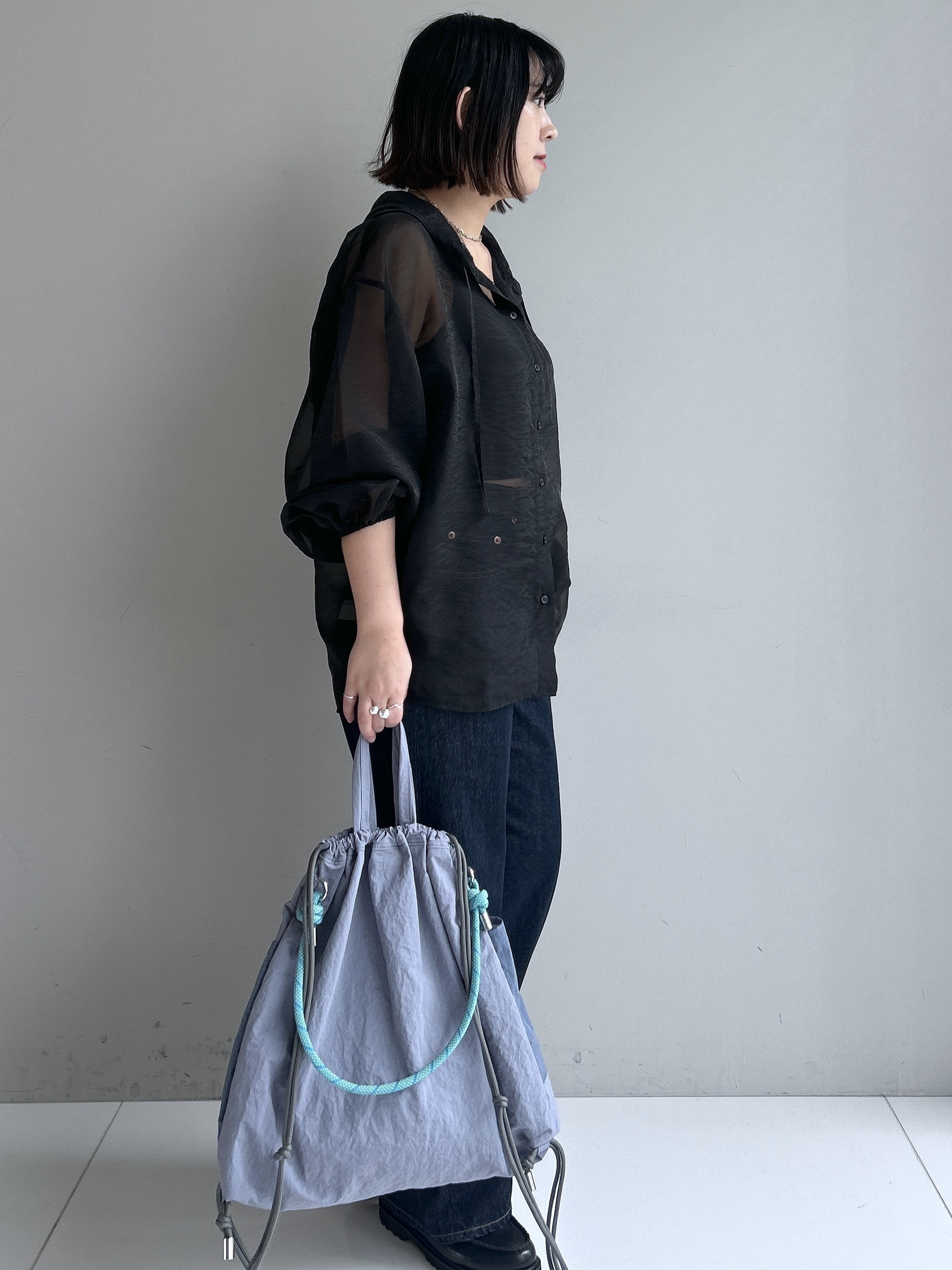 Hirokaさんの「Dessin｜【洗える】エアリーシアーフードシャツ」を使ったコーディネート