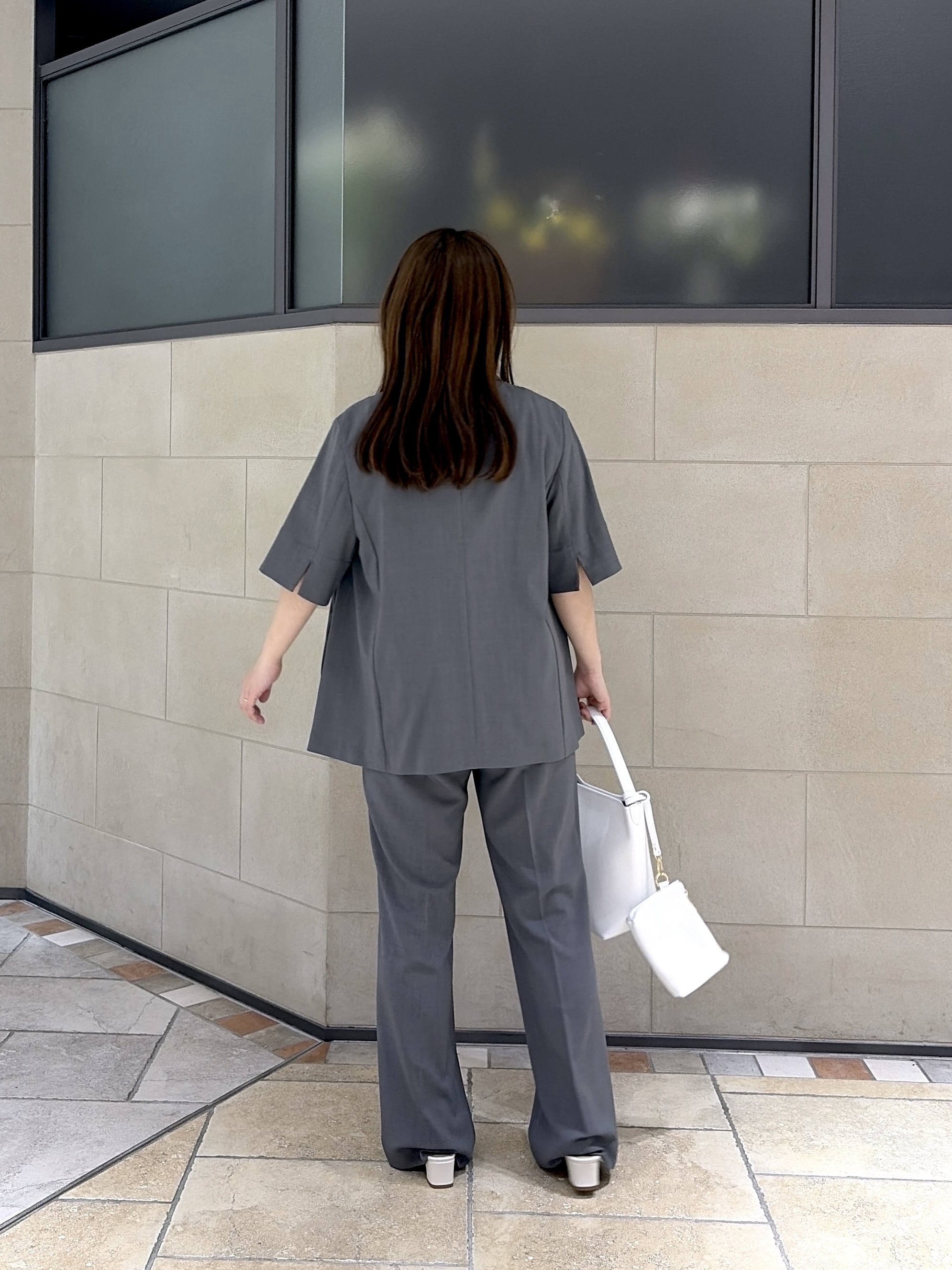 よねさんの「INDIVI｜Comfy SET UP｜ハーフスリーブジャケット【セットアップ対応／通勤／接触冷感／UVカット】」を使ったコーディネート