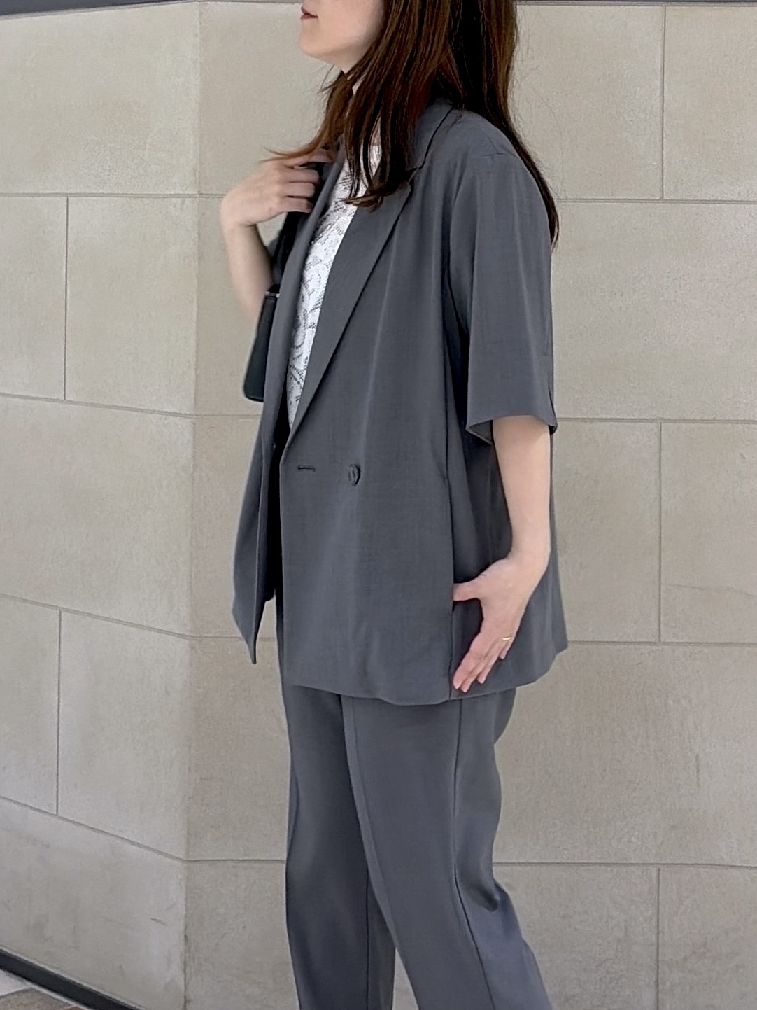 よねさんの「INDIVI｜Comfy SET UP｜ハーフスリーブジャケット【セットアップ対応／通勤／接触冷感／UVカット】」を使ったコーディネート