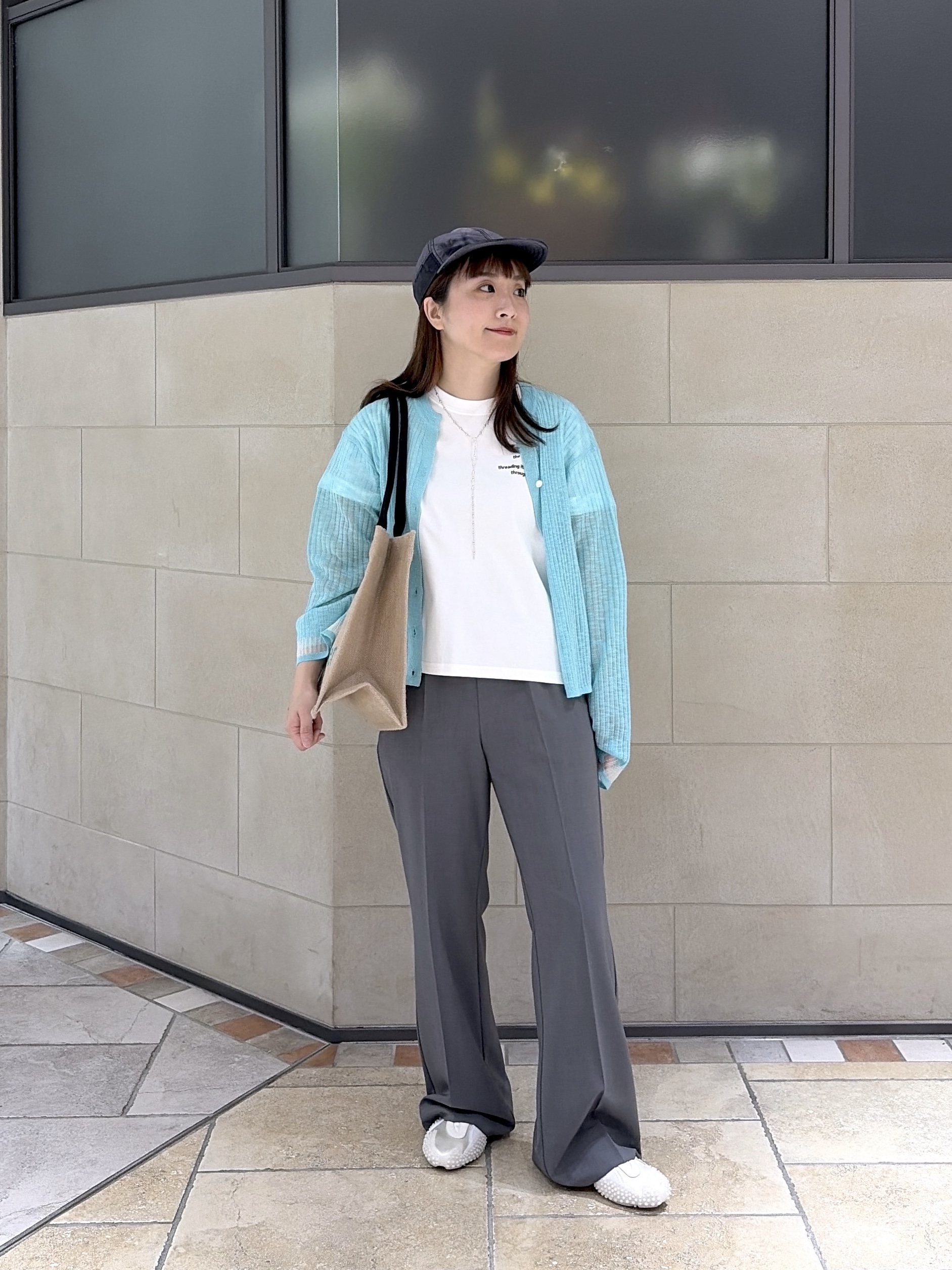 よねさんの「INDIVI｜シアーフレアスリーブカーディガン【接触冷感】」を使ったコーディネート