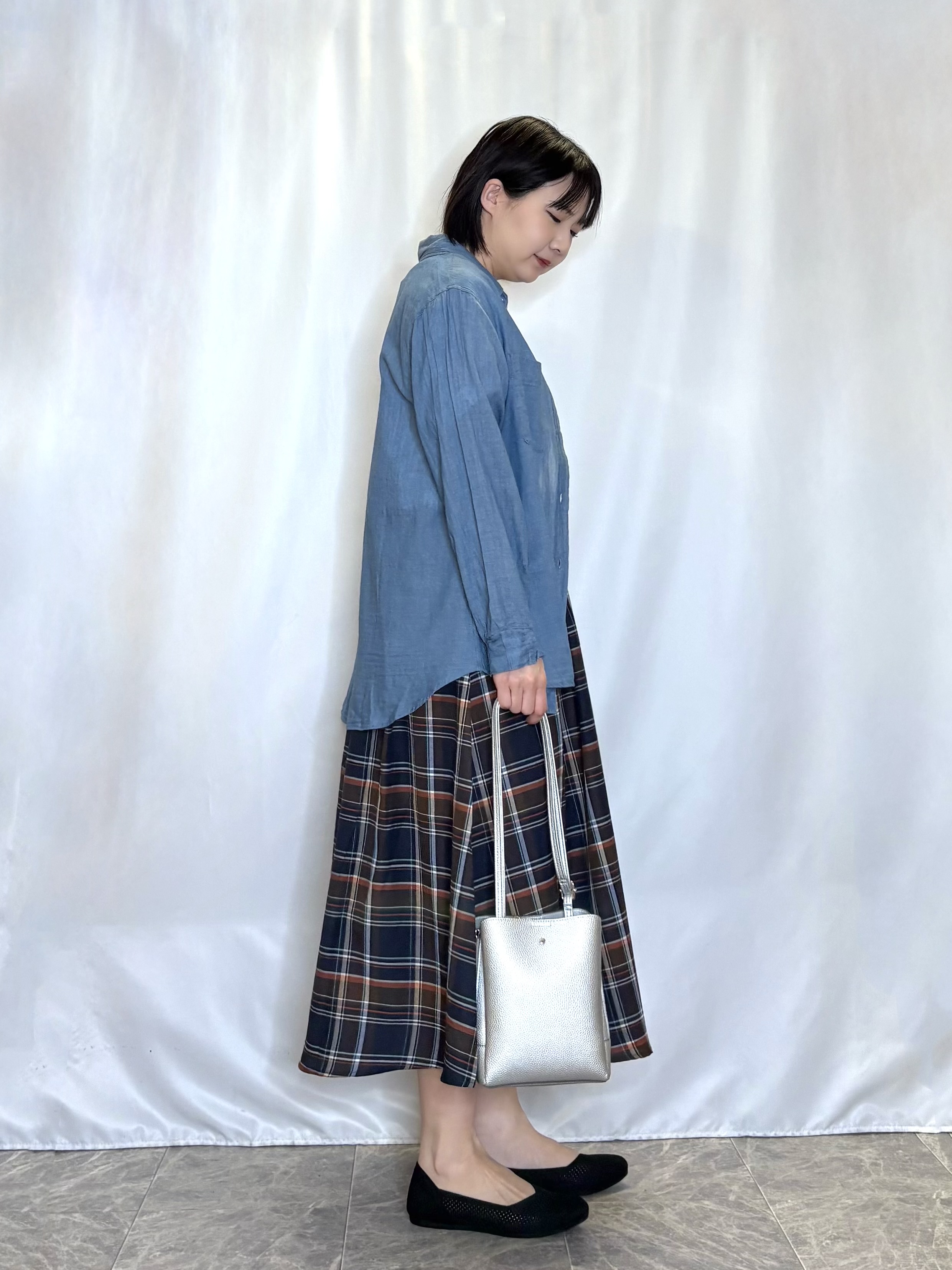 ネリさんの「SHOO･LA･RUE｜【綿100％/S-LL/プチプラ】選べる3柄 プリントアソートTシャツ」を使ったコーディネート