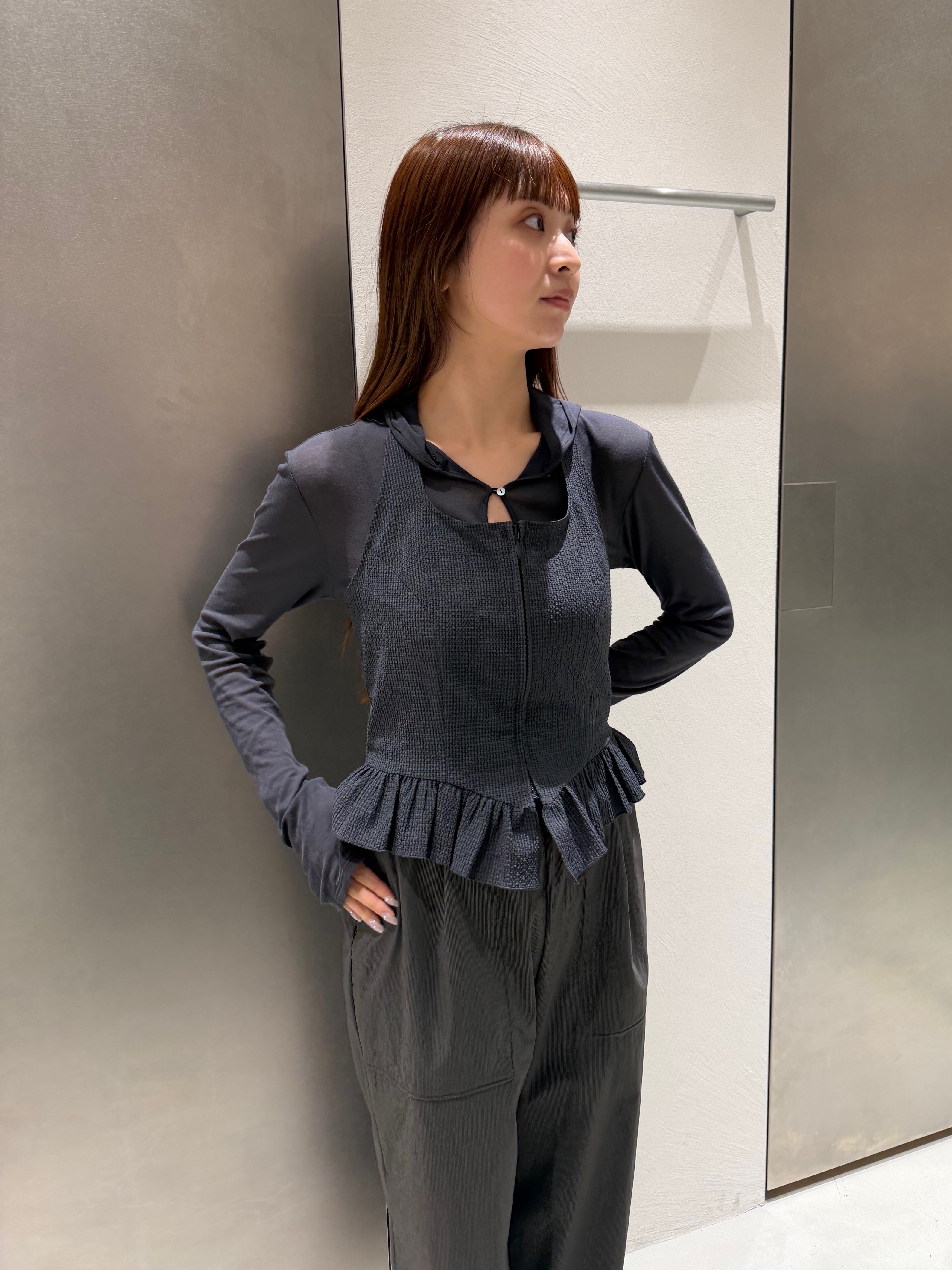 kanamiさんの「CODE A｜drawcord utility pants」を使ったコーディネート