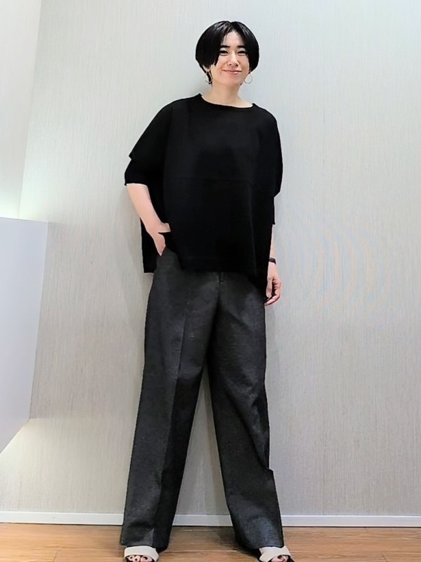 ミズタさんの「UNTITLED｜【アンサンブル可/洗える】シアーレーヨンニット」を使ったコーディネート