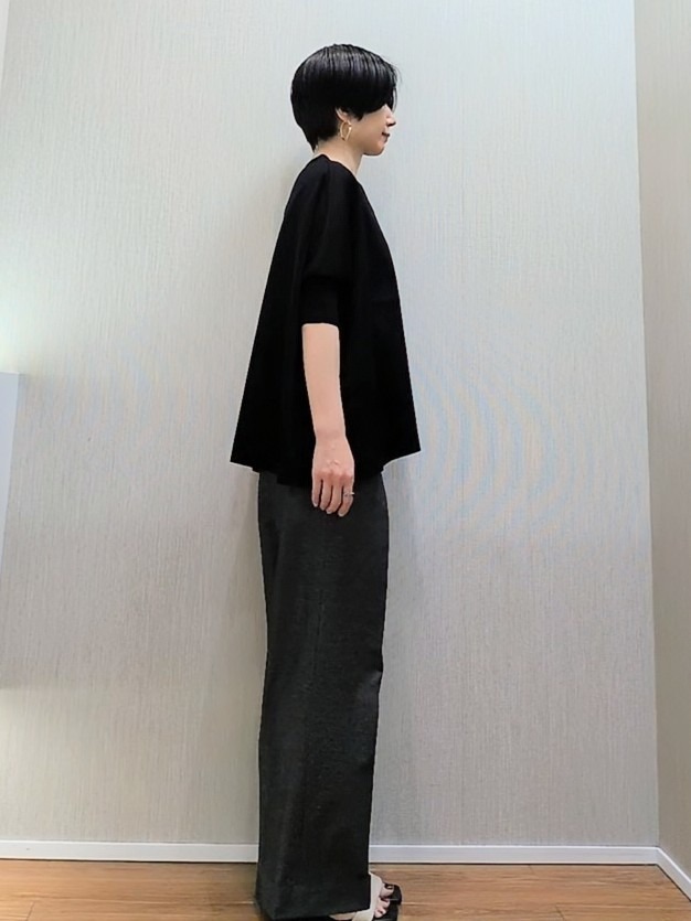 ミズタさんの「UNTITLED｜【アンサンブル可/洗える】シアーレーヨンニット」を使ったコーディネート