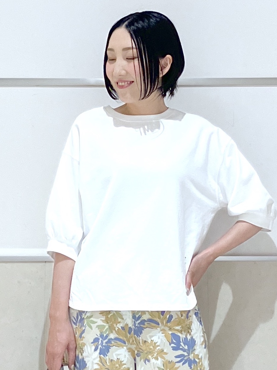 eriko さんの「Dessin｜【360度可愛い】バックヘンリーカットソー5分袖」を使ったコーディネート