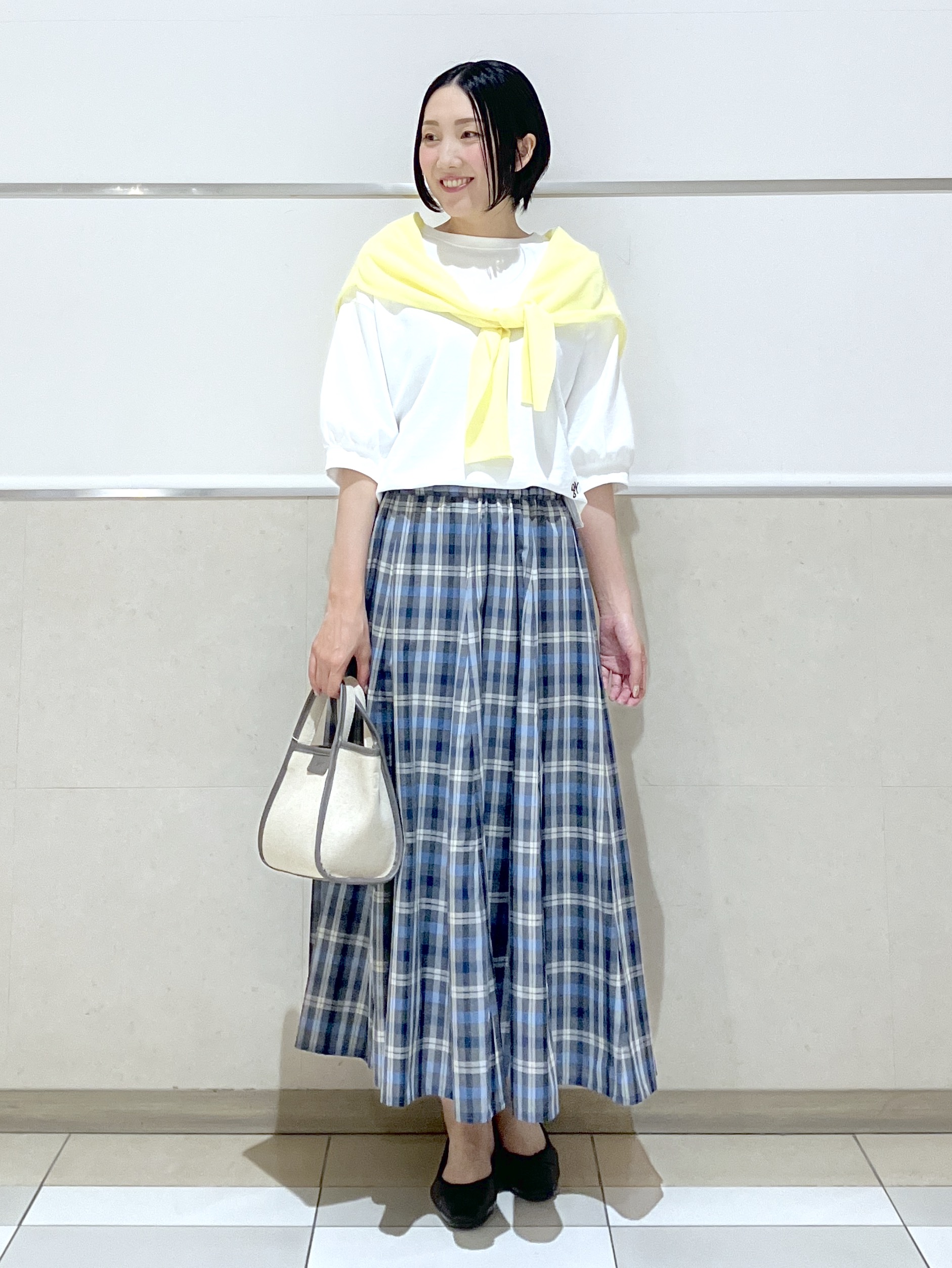 eriko さんの「Dessin｜【360度可愛い】バックヘンリーカットソー5分袖」を使ったコーディネート
