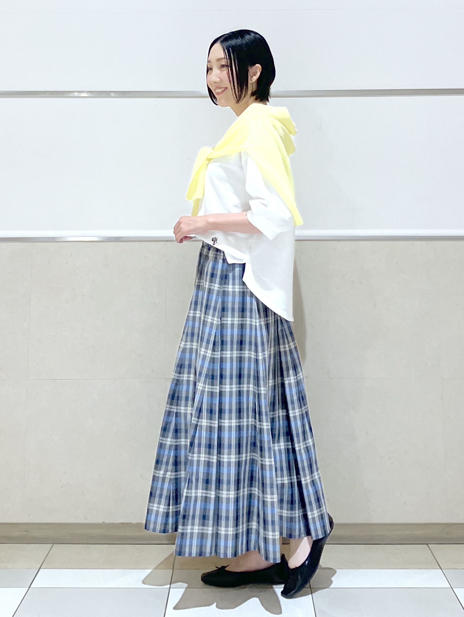 eriko さんの「Dessin｜【360度可愛い】バックヘンリーカットソー5分袖」を使ったコーディネート