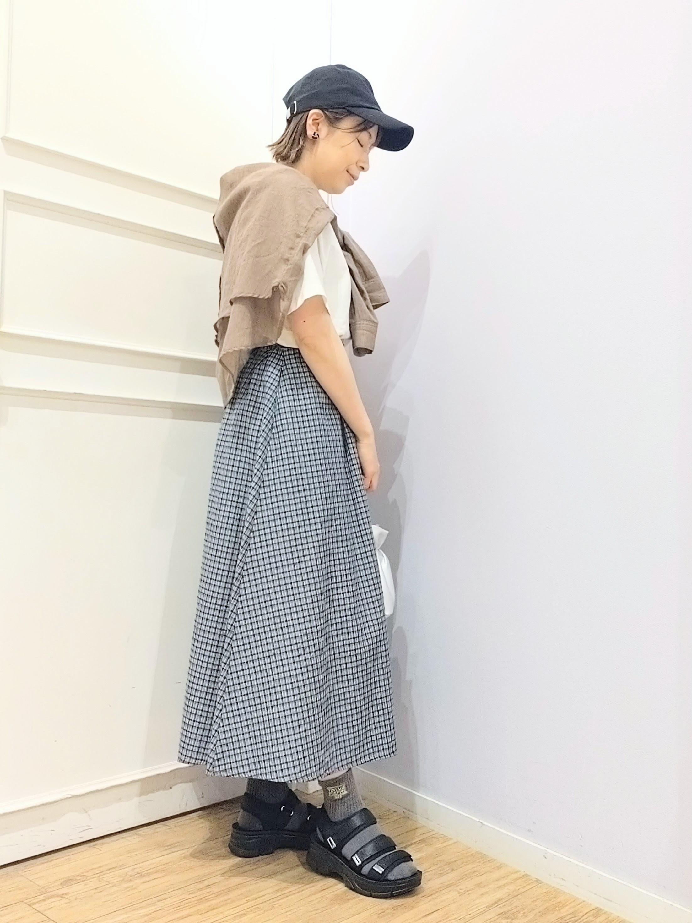 miomioさんの「SHOO･LA･RUE｜【綿100％/S-LL/プチプラ】選べる3柄 プリントアソートTシャツ」を使ったコーディネート