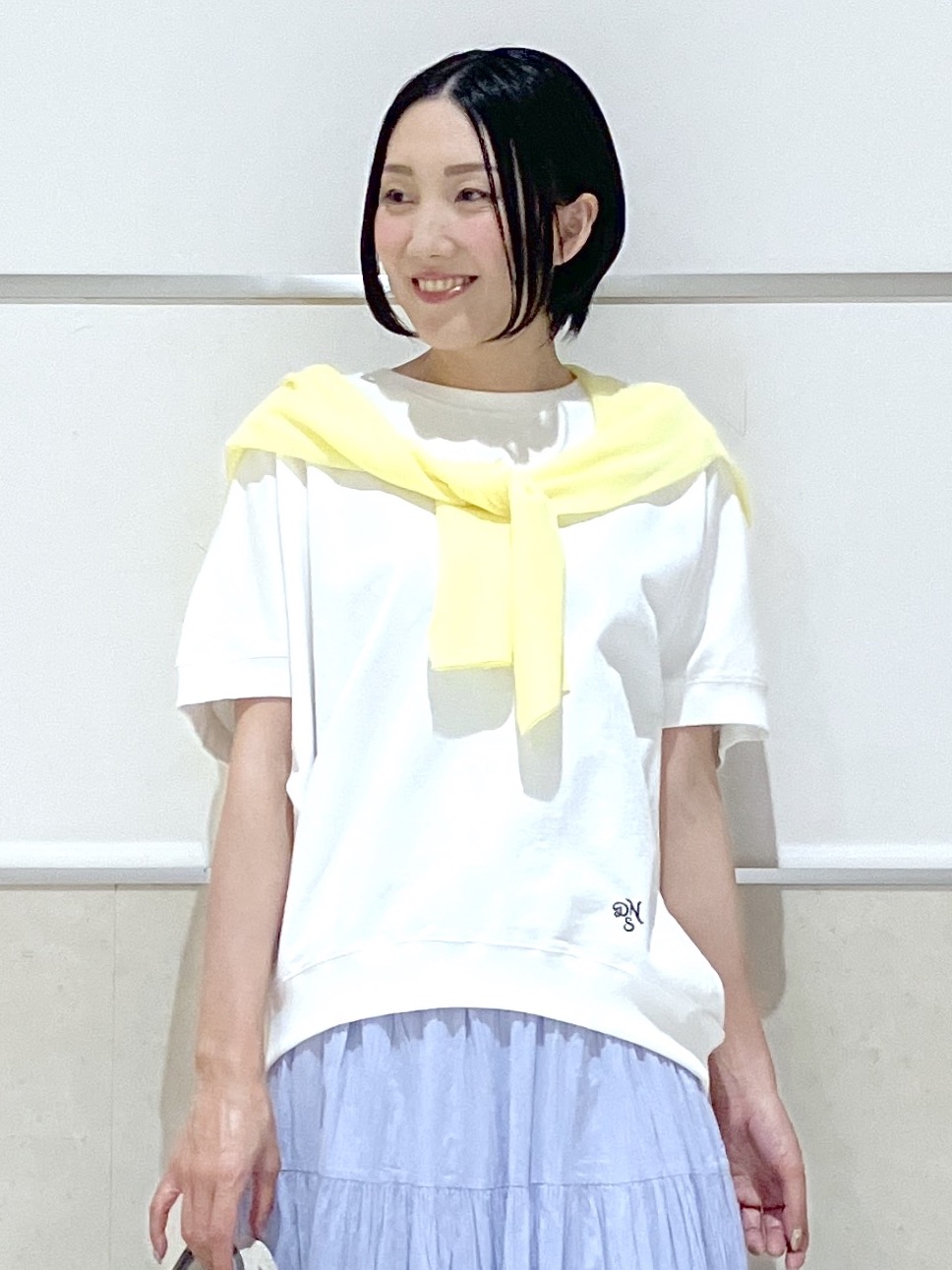 eriko さんの「Dessin｜【洗える】ミニ裏毛ドルマンスリーブプルオーバー」を使ったコーディネート