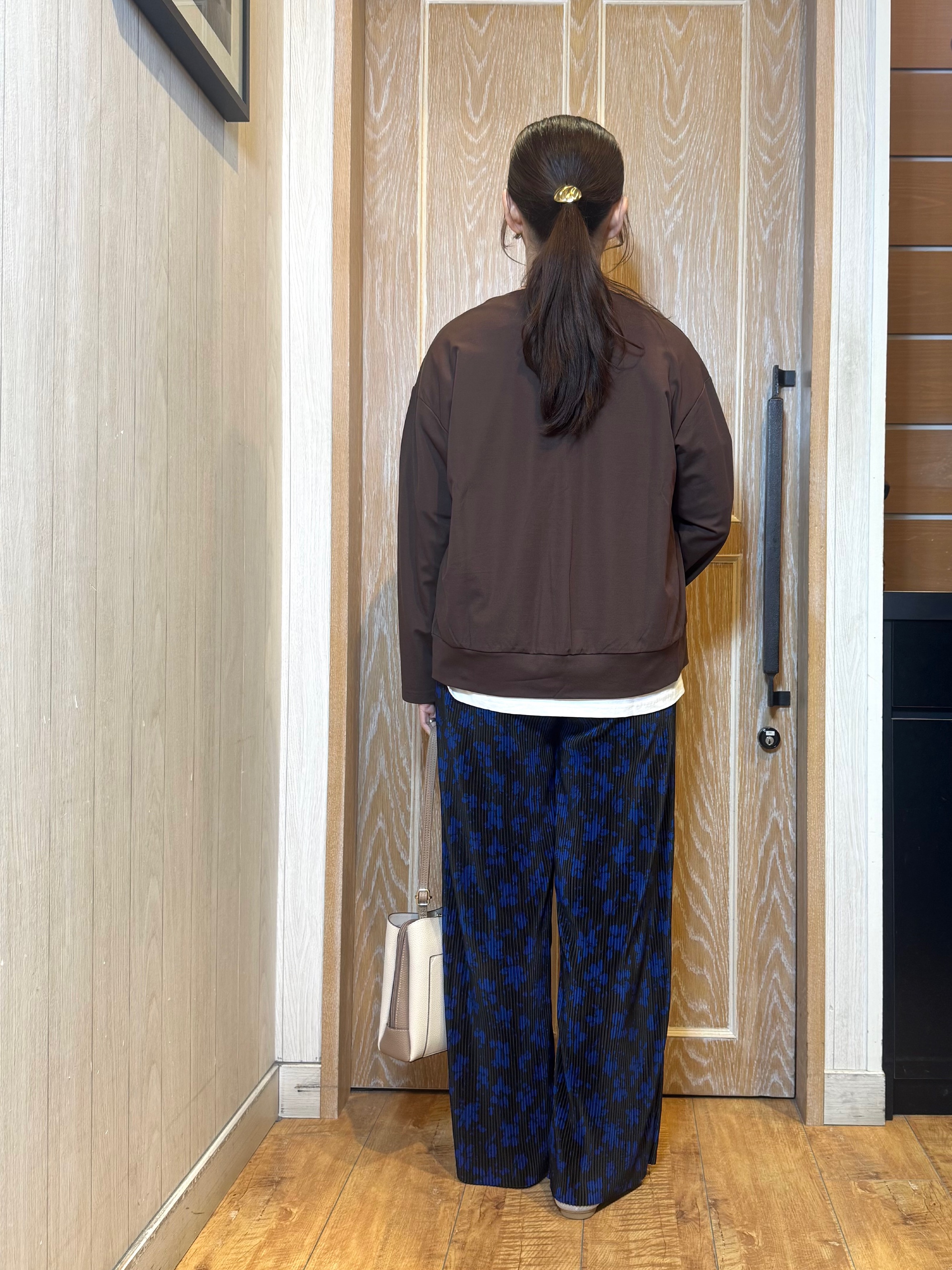 KAORIさんの「SHOO･LA･RUE｜【UV/S-LL】着ごこちなめらか カノコ編みカーディガン」を使ったコーディネート