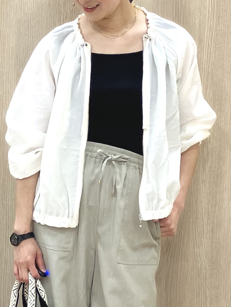 Keiさんの「grove｜2WAYスクエアニットタンク」を使ったコーディネート
