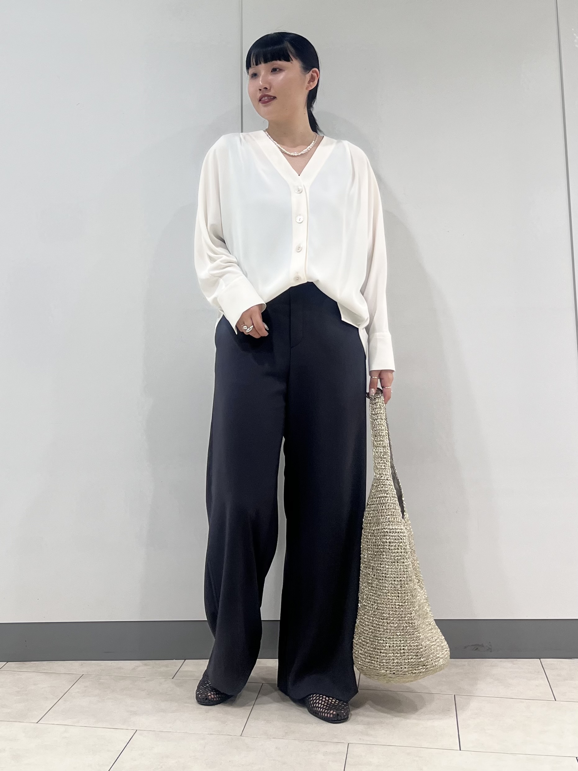 hasuさんの「INDIVI｜【接触冷感／透湿／着る日傘】ドルマンダブルジャケット」を使ったコーディネート