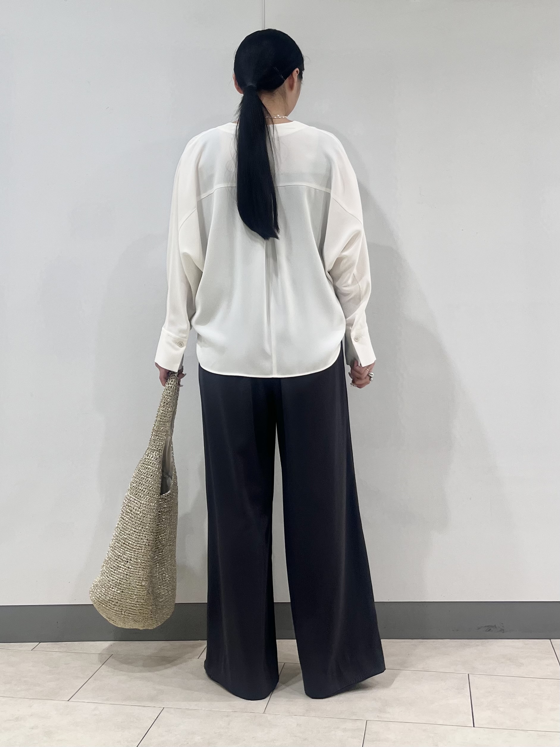 hasuさんの「INDIVI｜【接触冷感／透湿／着る日傘】ドルマンダブルジャケット」を使ったコーディネート