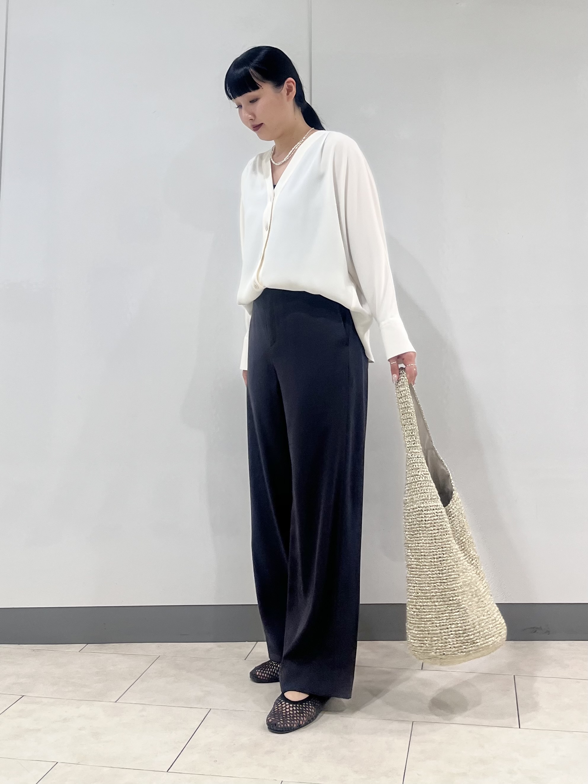 hasuさんの「INDIVI｜【接触冷感／透湿／着る日傘】ドルマンダブルジャケット」を使ったコーディネート