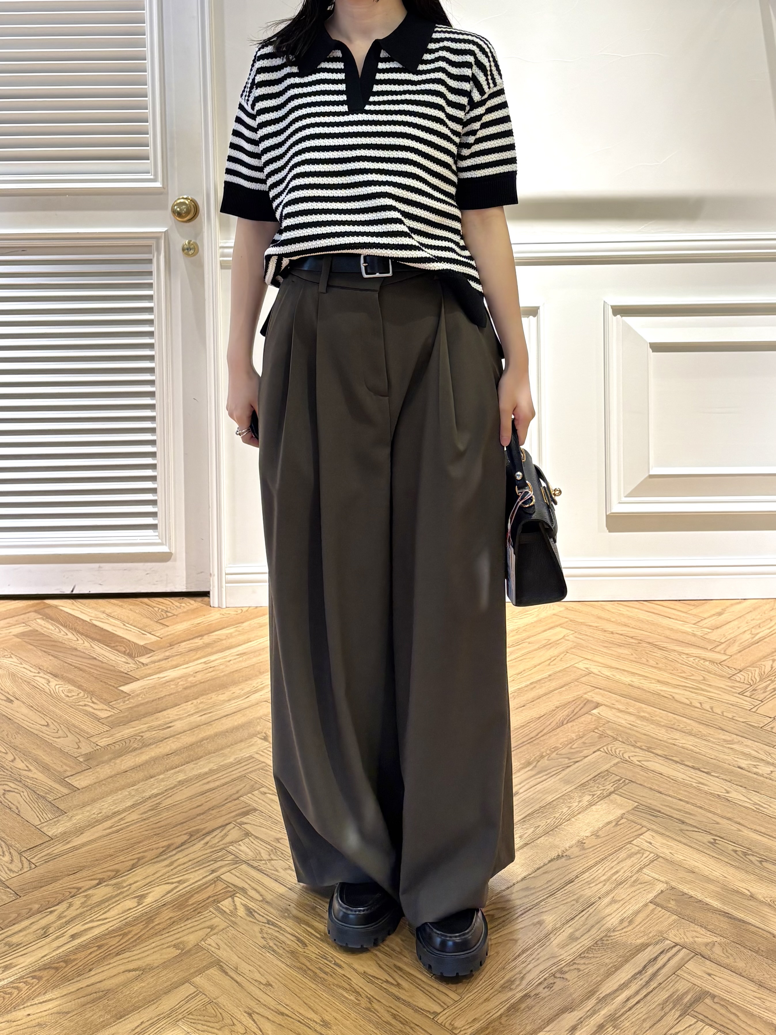 cocoさんの「DRESSTERIOR｜【接触冷感】イージーケアー クールタッチ ワイドパンツ」を使ったコーディネート