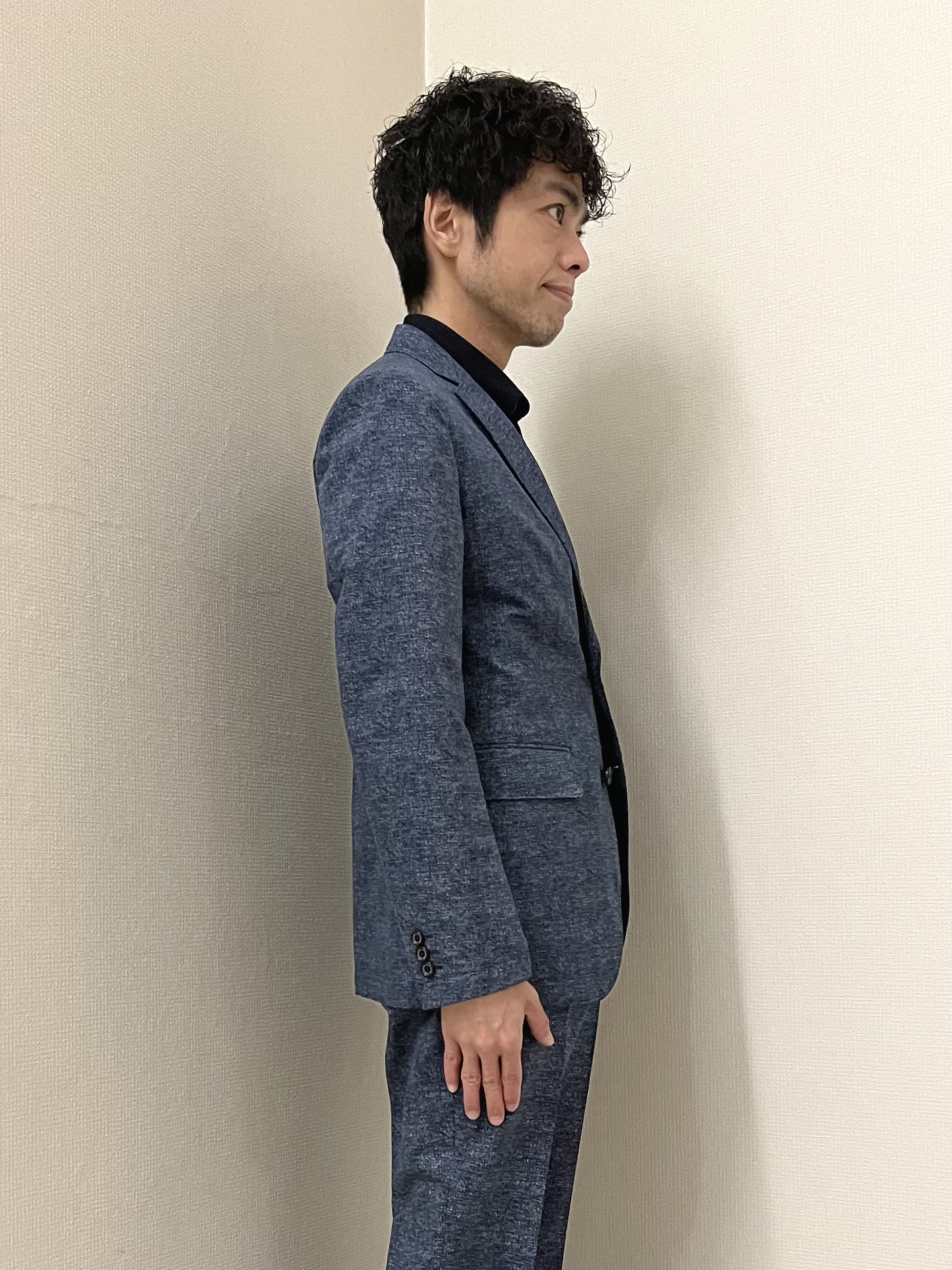 URAさんの「TAKEO KIKUCHI｜【抗菌防臭】COOL DOTS（R）ドビープリント パンツ」を使ったコーディネート
