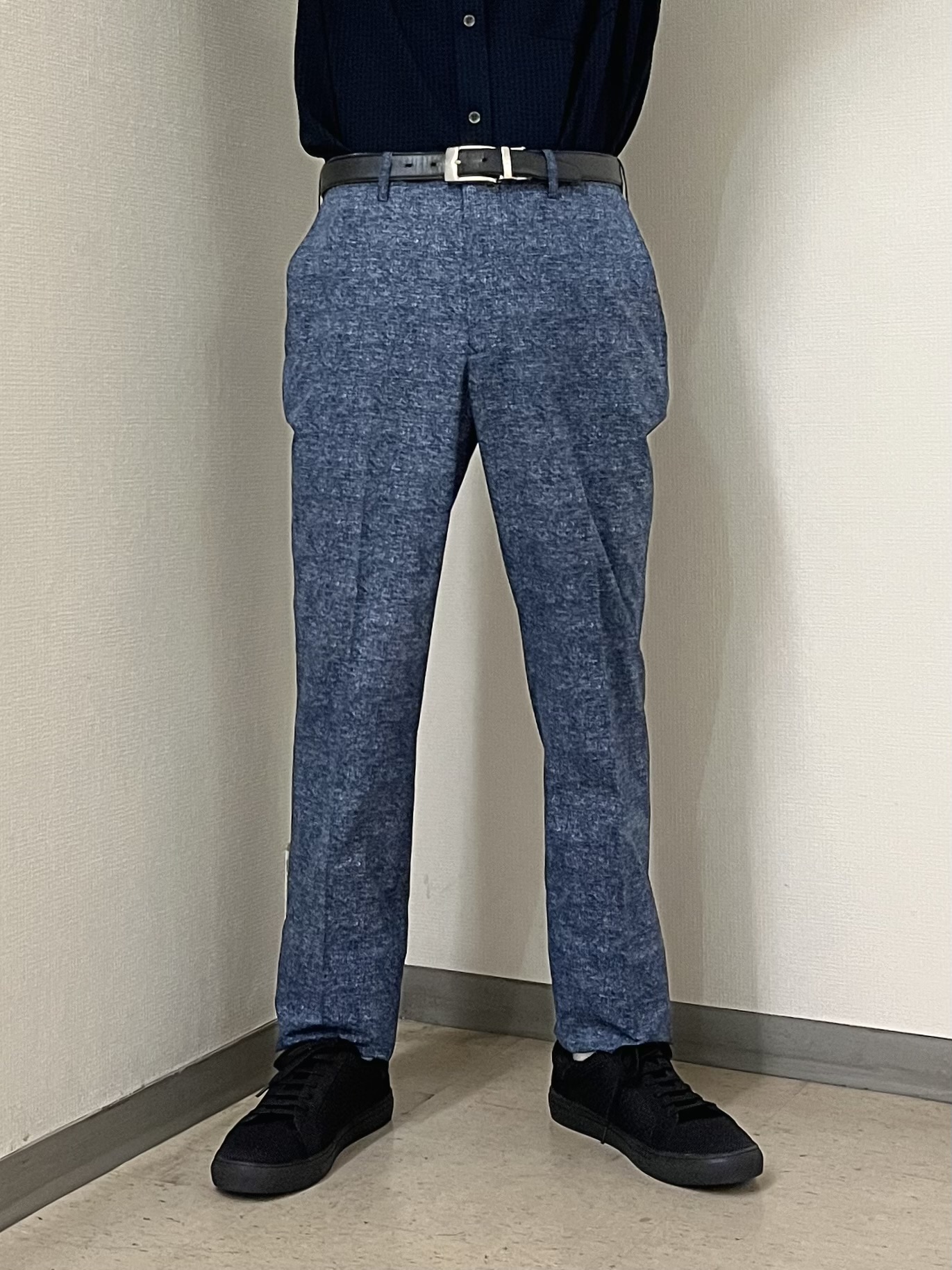 URAさんの「TAKEO KIKUCHI｜【抗菌防臭】COOL DOTS（R）ドビープリント パンツ」を使ったコーディネート