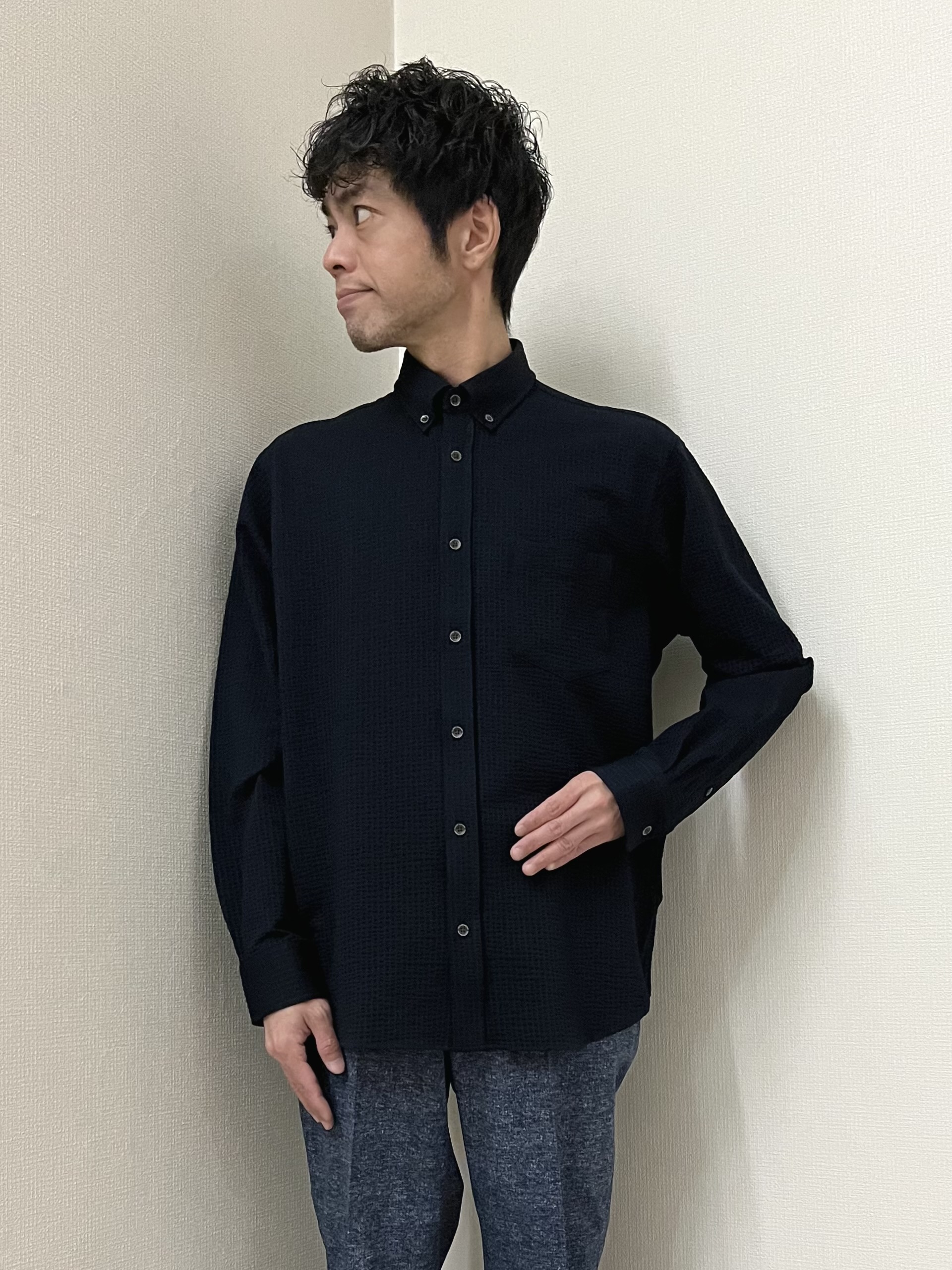 URAさんの「TAKEO KIKUCHI｜【抗菌防臭】COOL DOTS（R）ドビープリント パンツ」を使ったコーディネート