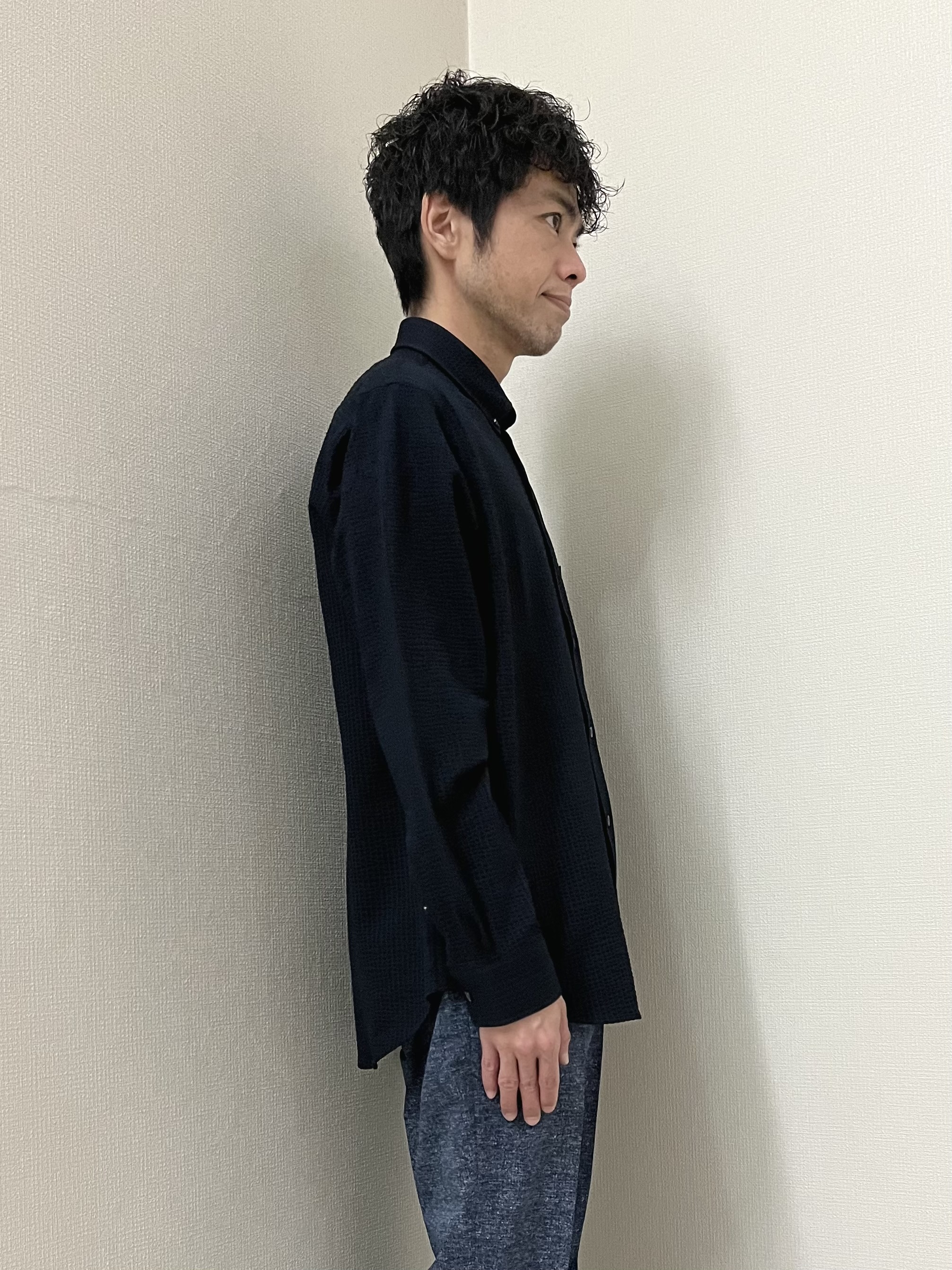 URAさんの「TAKEO KIKUCHI｜【抗菌防臭】COOL DOTS（R）ドビープリント パンツ」を使ったコーディネート