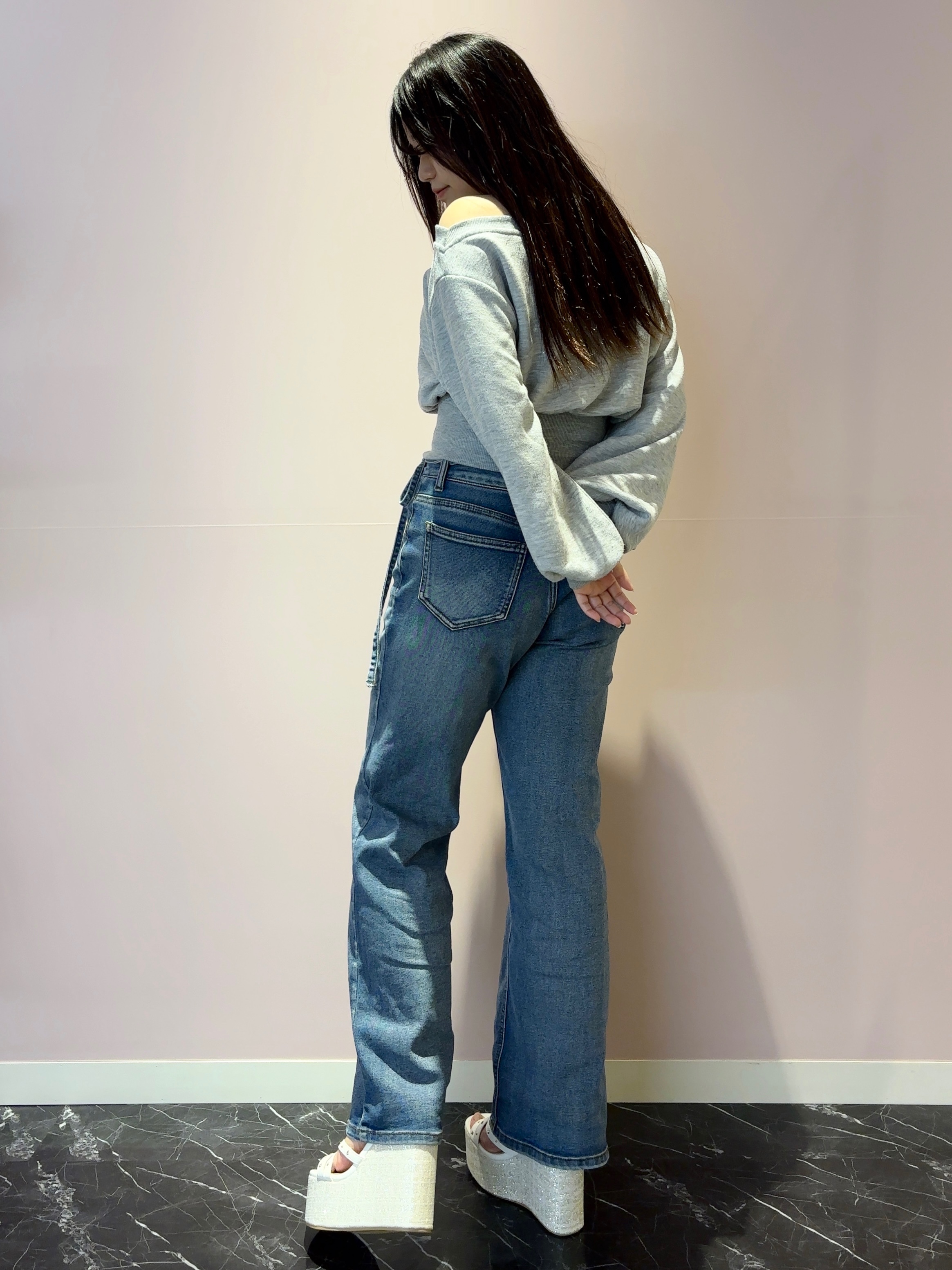 まっきーさんの「ESPERANZA｜」を使ったコーディネート