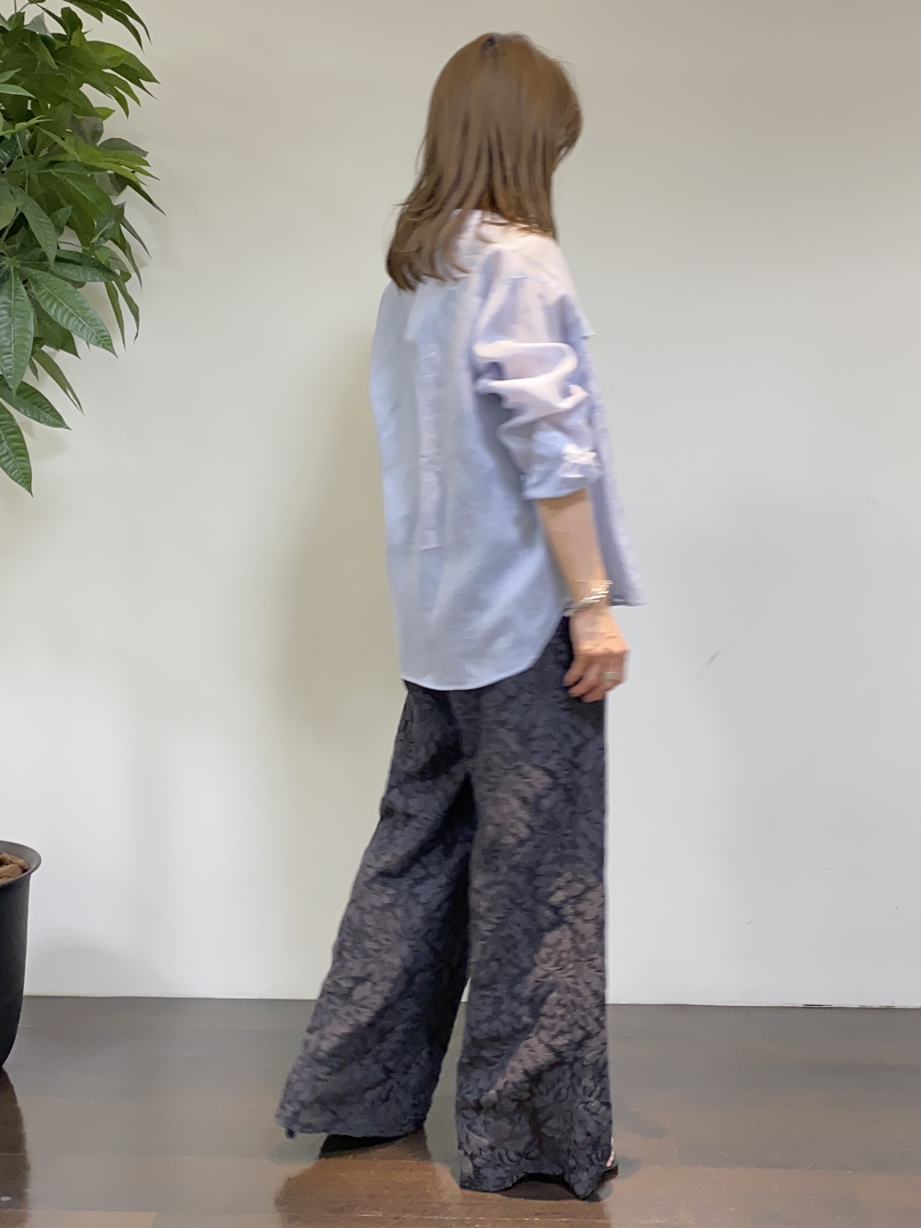 tomoさんの「UNTITLED｜【接触冷感】ドライタッチシャツ」を使ったコーディネート