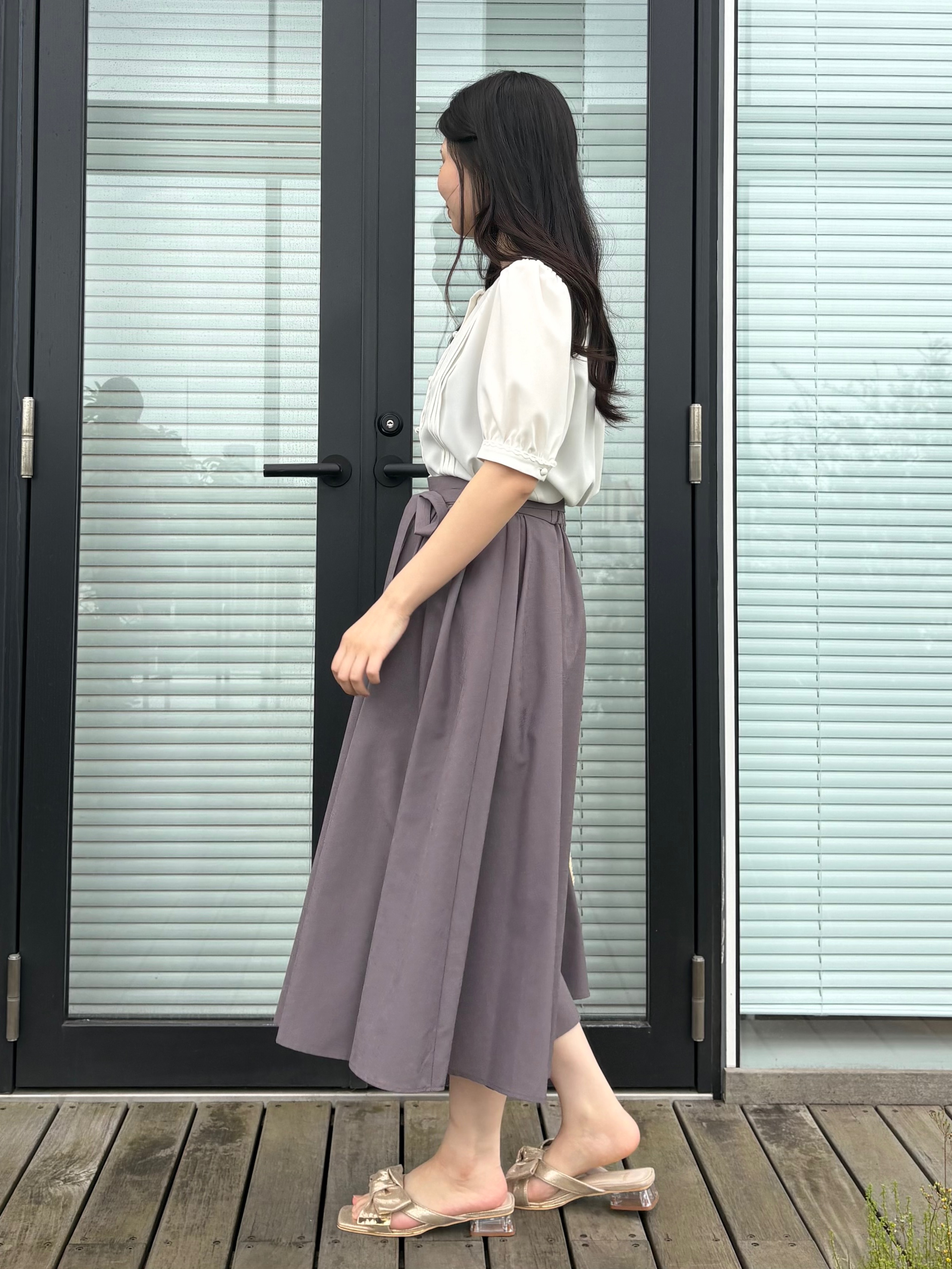 AOIさんの「Couture brooch｜【洗える】ピンタック ブラウス」を使ったコーディネート