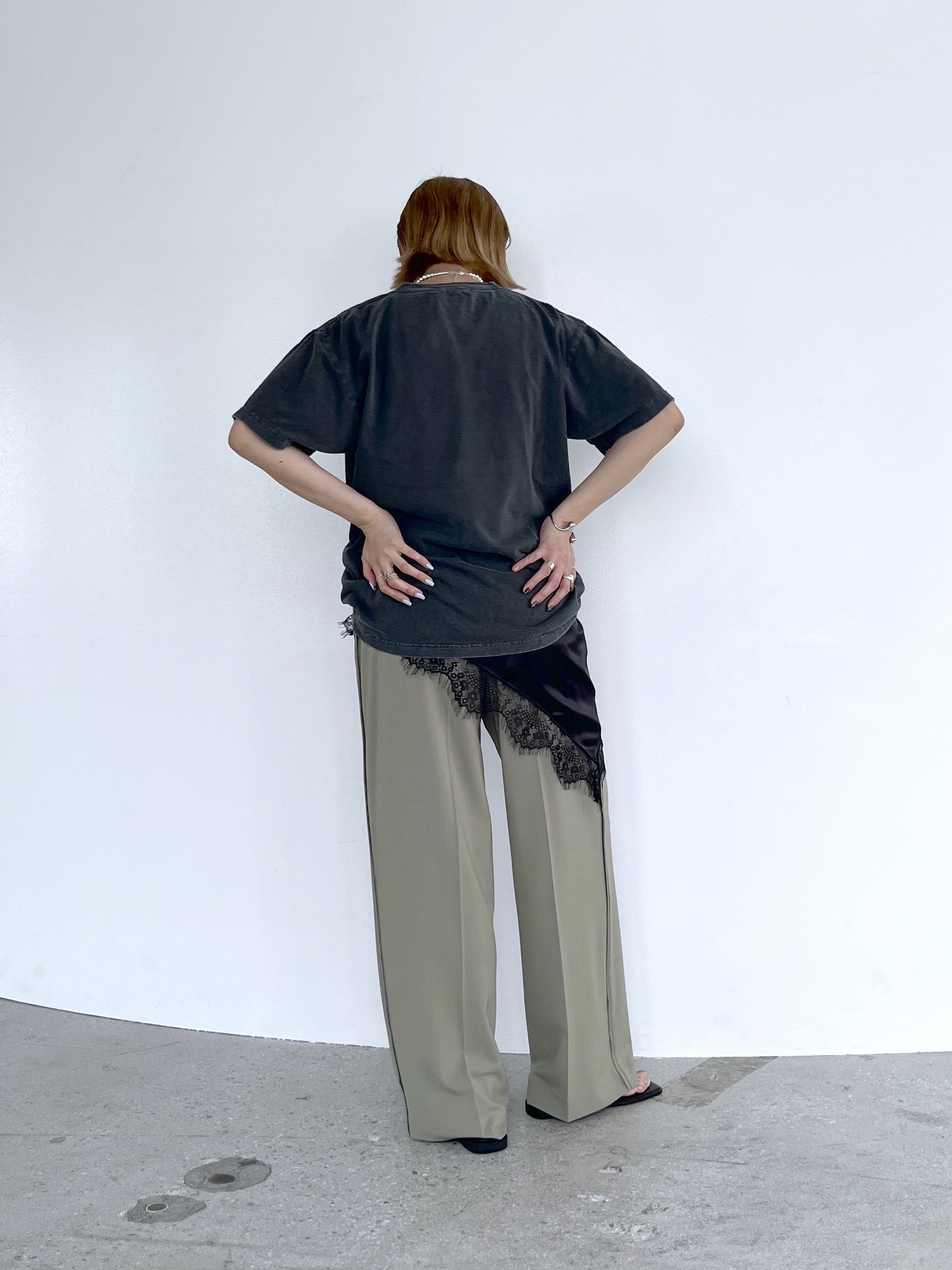 Harukaさんの「INDIVI｜【GOODROCKSPEED】STAR WARS EPISODE I ／ Print T－Shirt」を使ったコーディネート