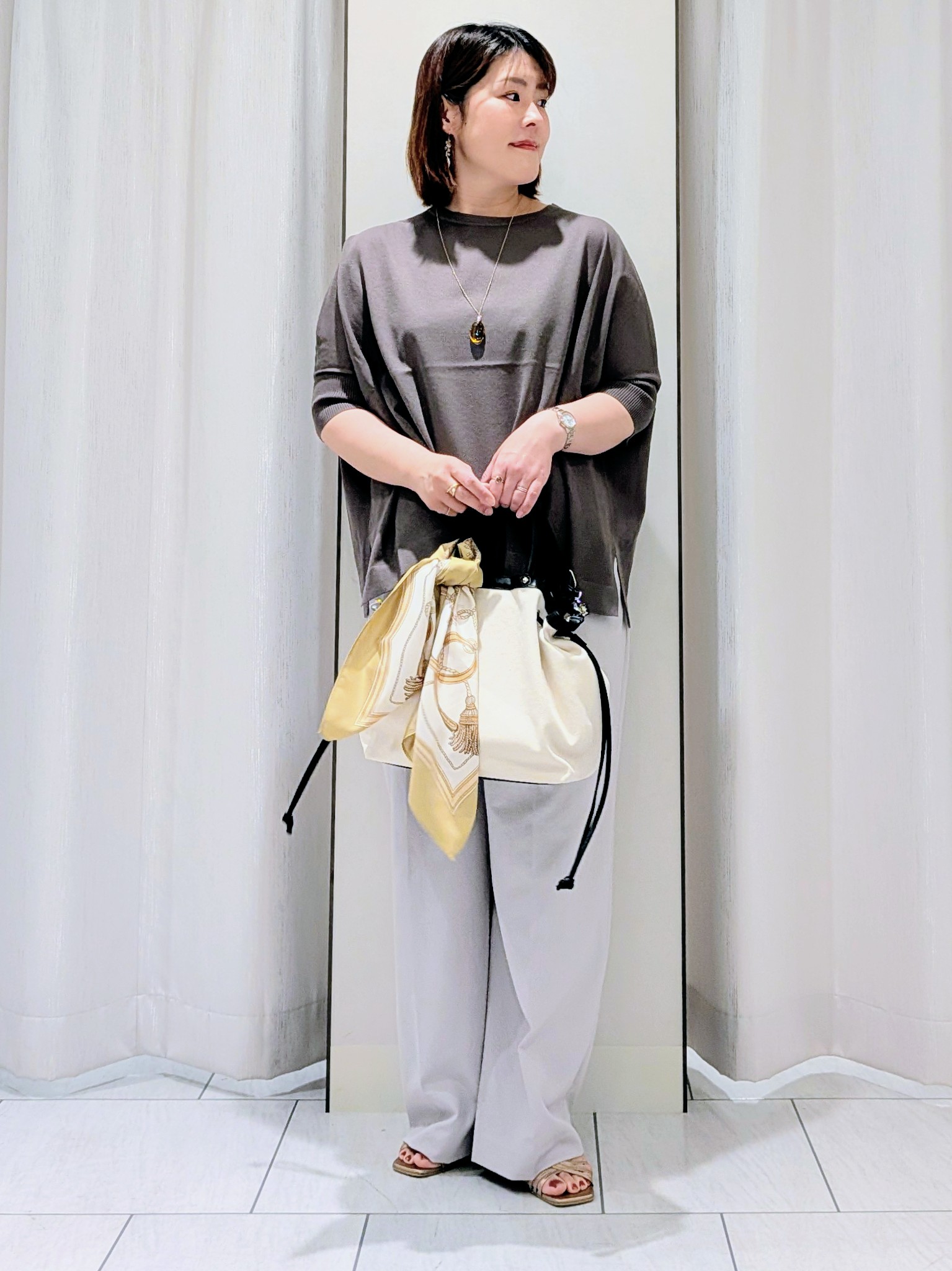 Onumaさんの「UNTITLED｜◆【楽な穿き心地/UV/接触冷感】クリーンワイドパンツ」を使ったコーディネート