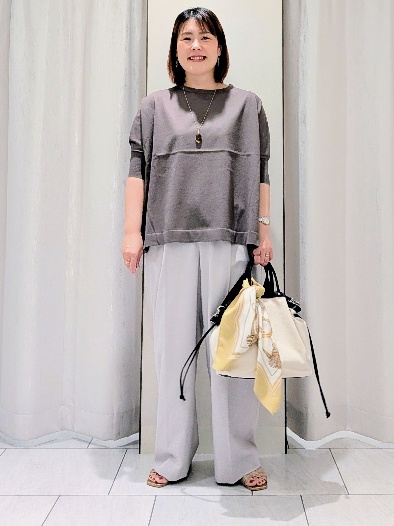Onumaさんの「UNTITLED｜◆【楽な穿き心地/UV/接触冷感】クリーンワイドパンツ」を使ったコーディネート
