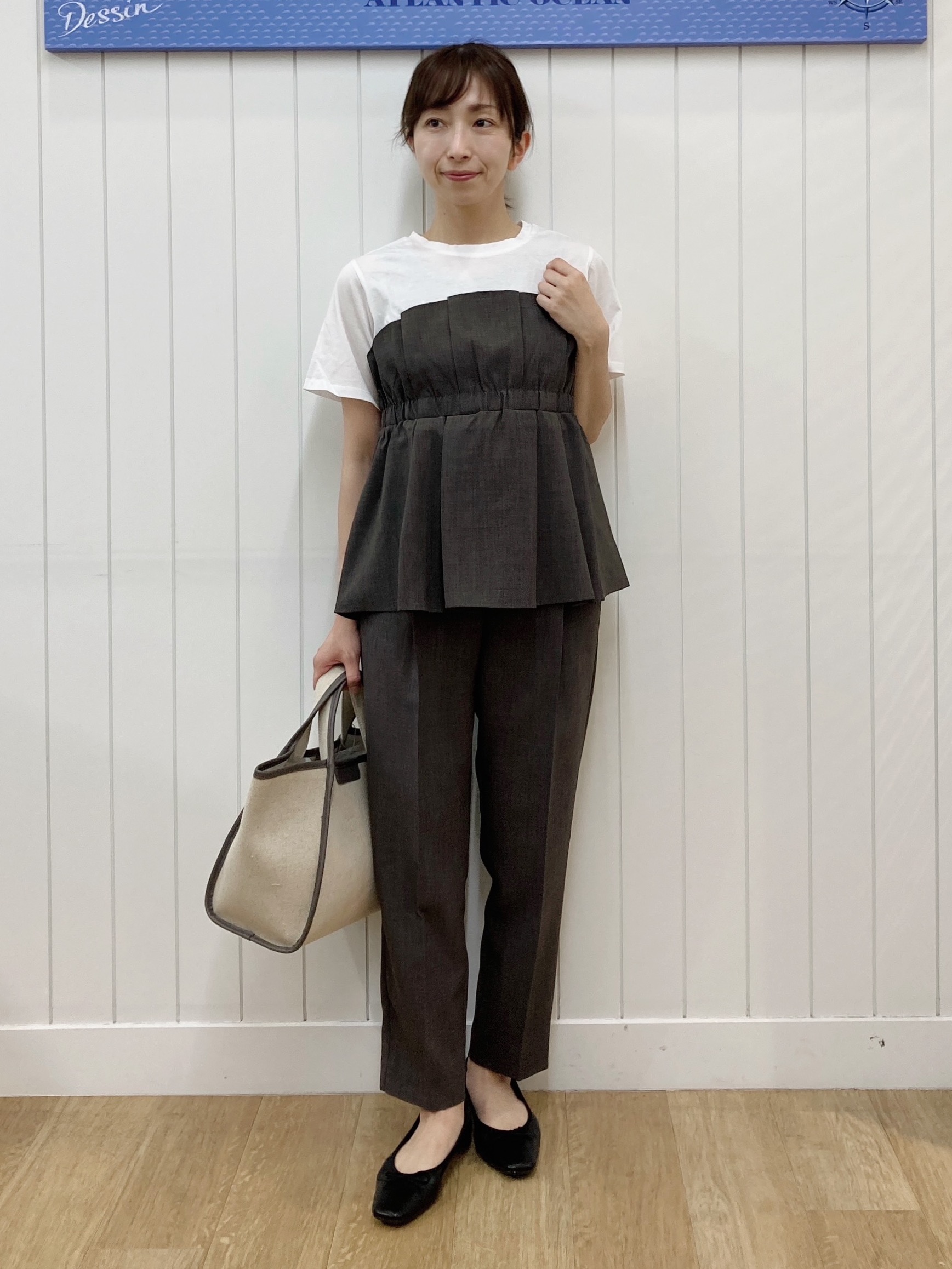 yoshiさんの「Dessin｜【セットアップ可/UVカット/洗える】ビスチェドッキングTシャツ」を使ったコーディネート
