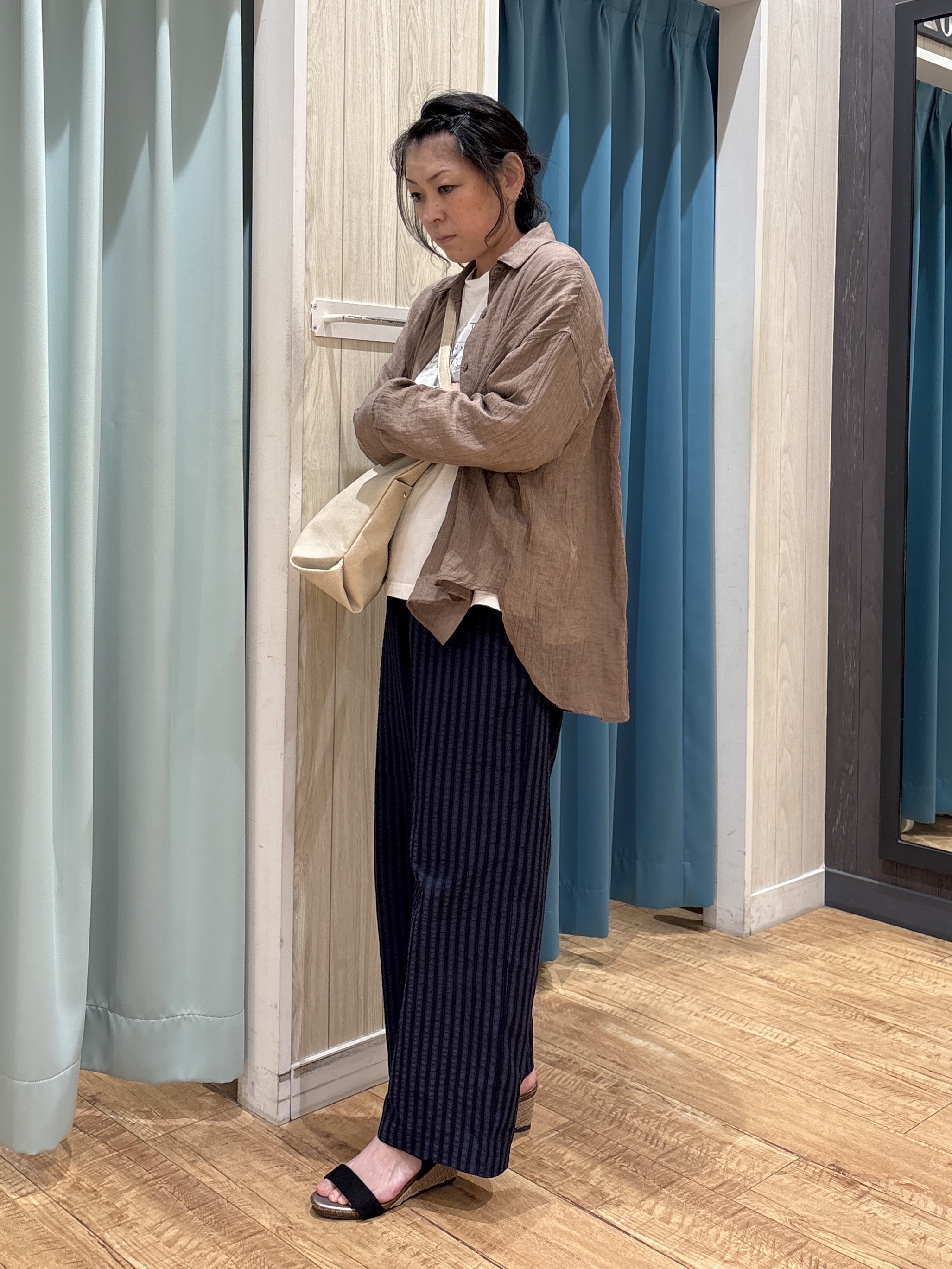 わかさんの「SHOO･LA･RUE｜グラフィックアソート ベーシックロンT」を使ったコーディネート